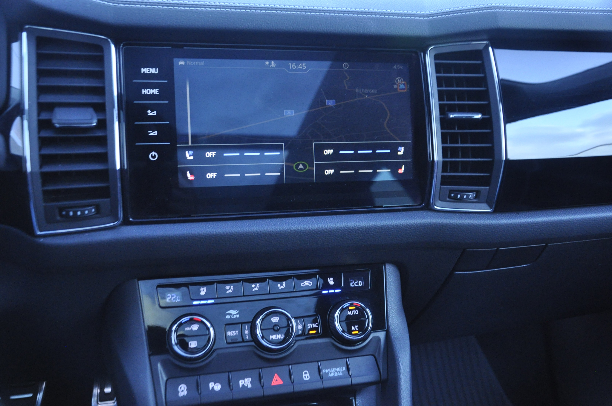 listing desktop thumbnail image 11