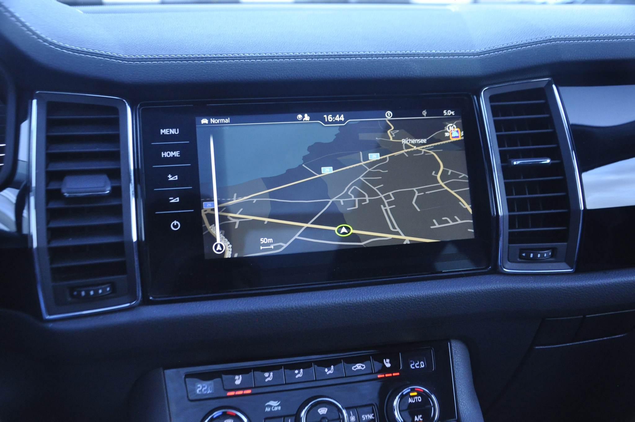 listing desktop thumbnail image 10