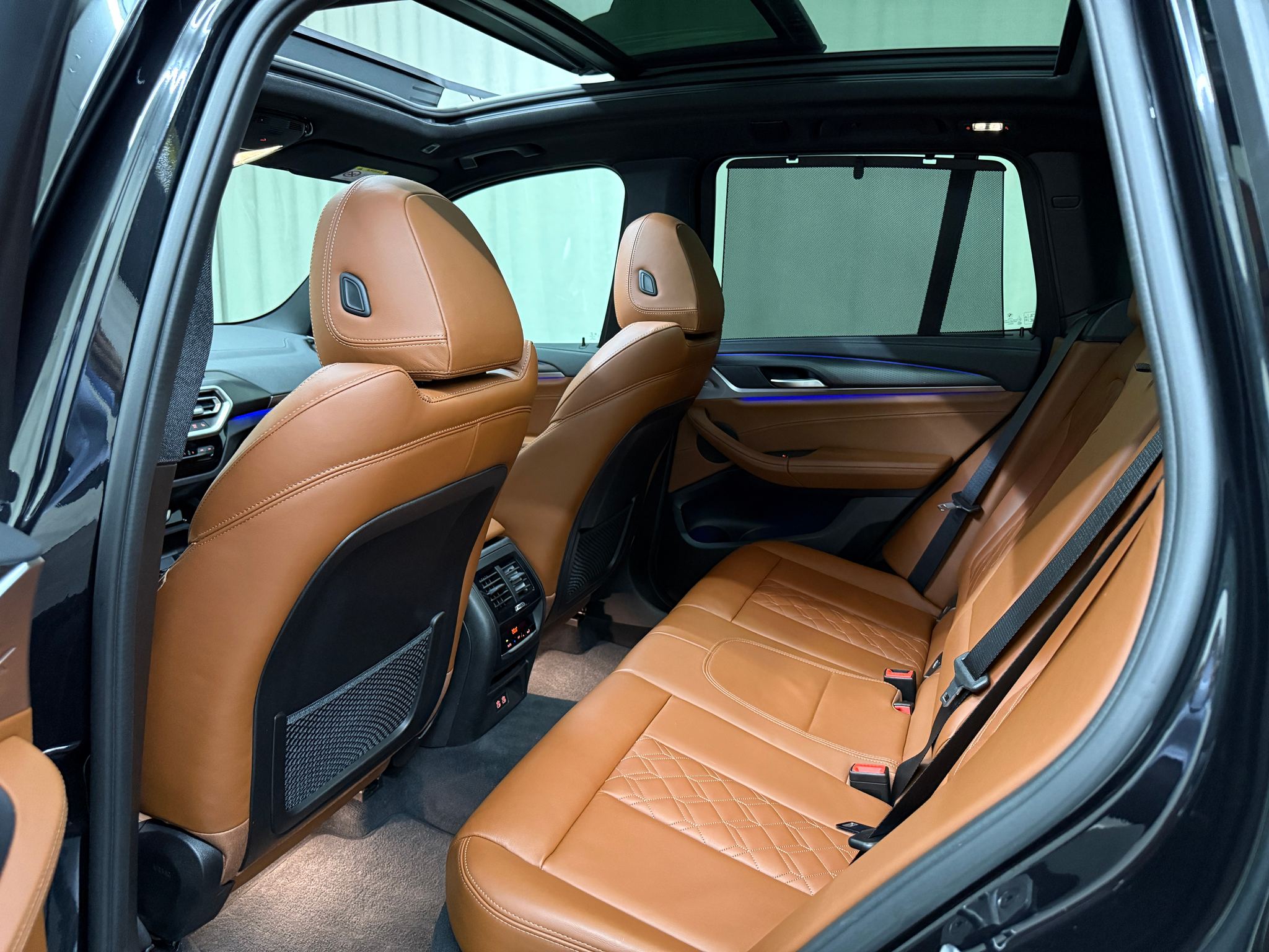 listing desktop thumbnail image 8