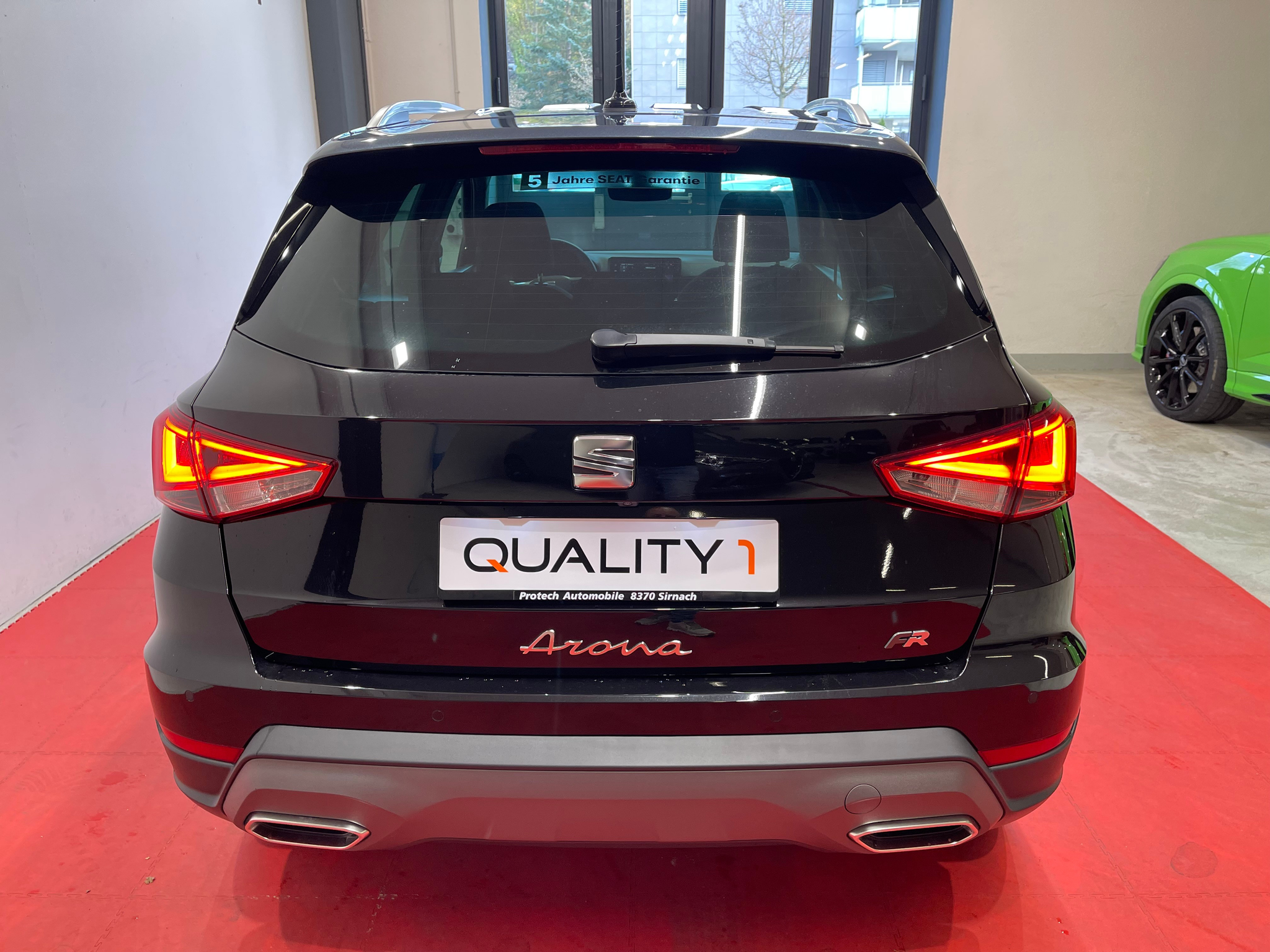 listing desktop thumbnail image 5