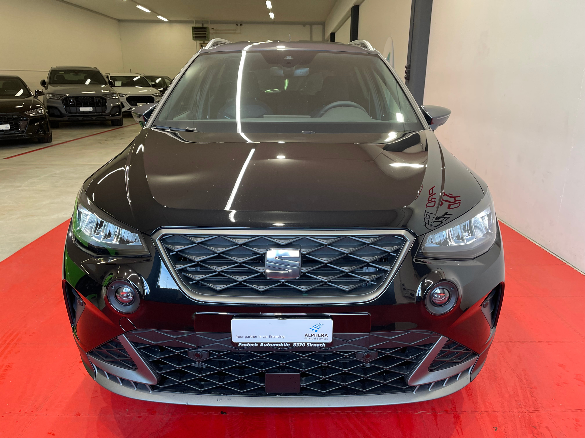 listing desktop thumbnail image 1