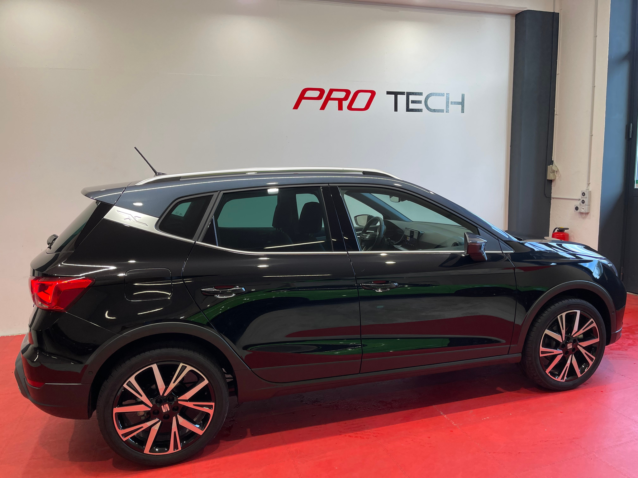 listing desktop thumbnail image 7