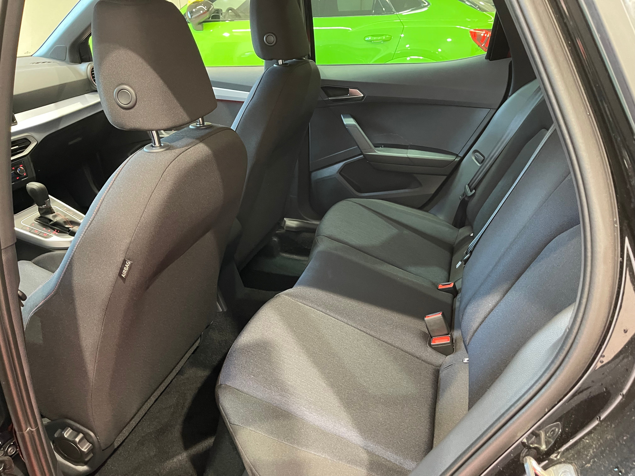 listing desktop thumbnail image 11