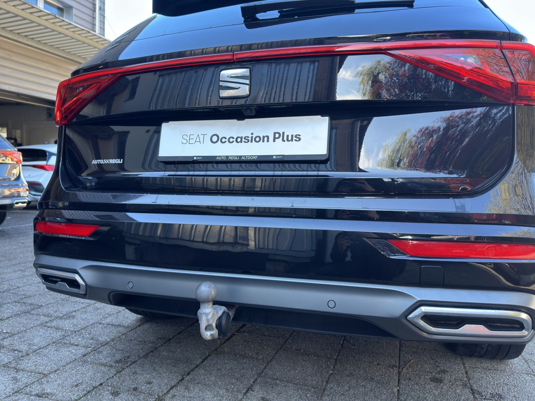 listing desktop thumbnail image 22