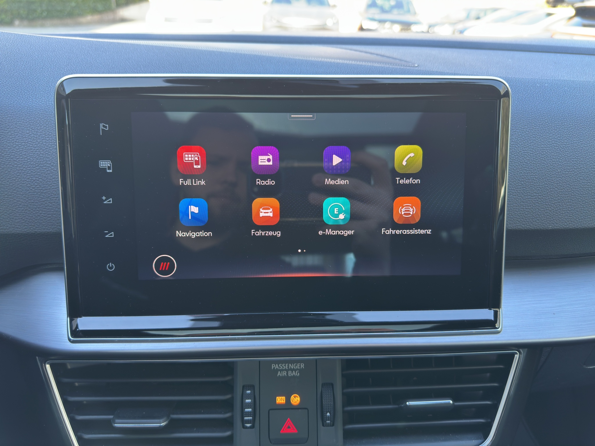 listing desktop thumbnail image 25