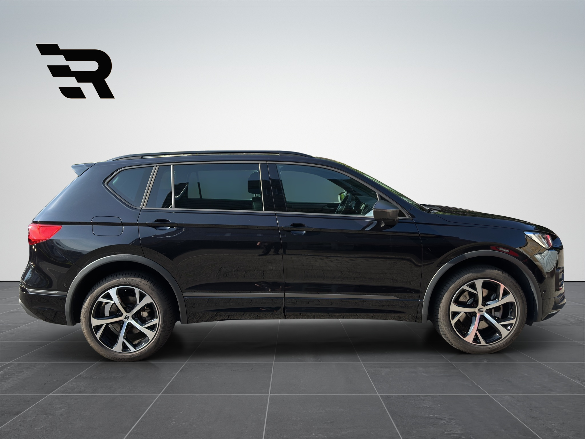 listing desktop thumbnail image 5