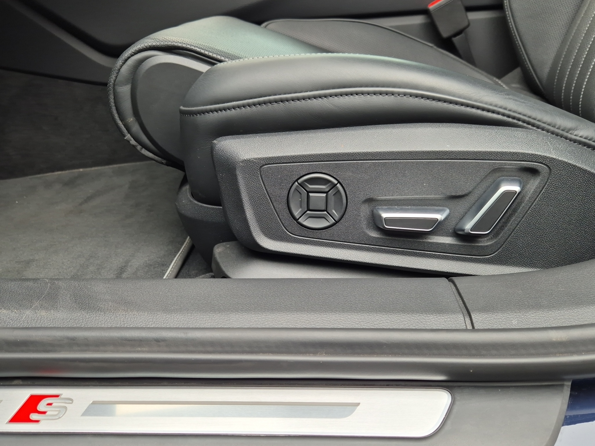 listing desktop thumbnail image 9