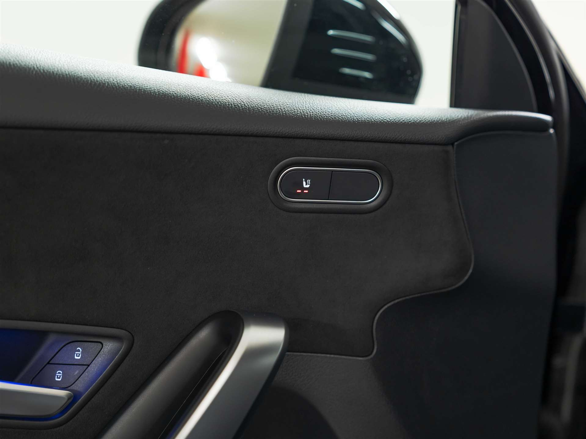 listing desktop thumbnail image 21