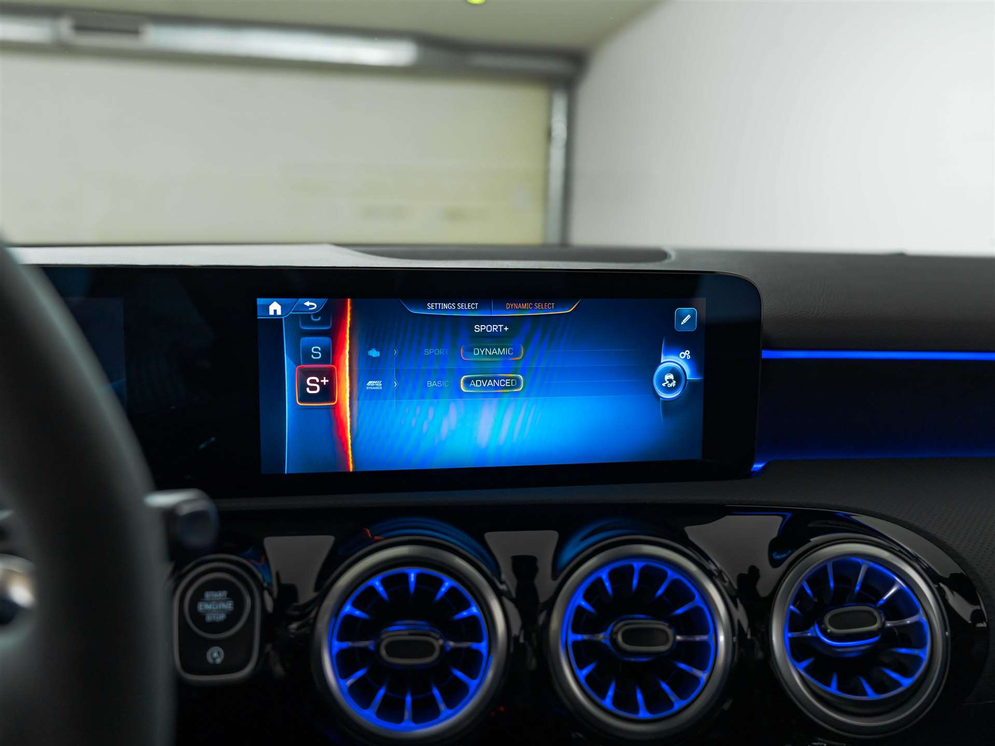 listing desktop thumbnail image 38