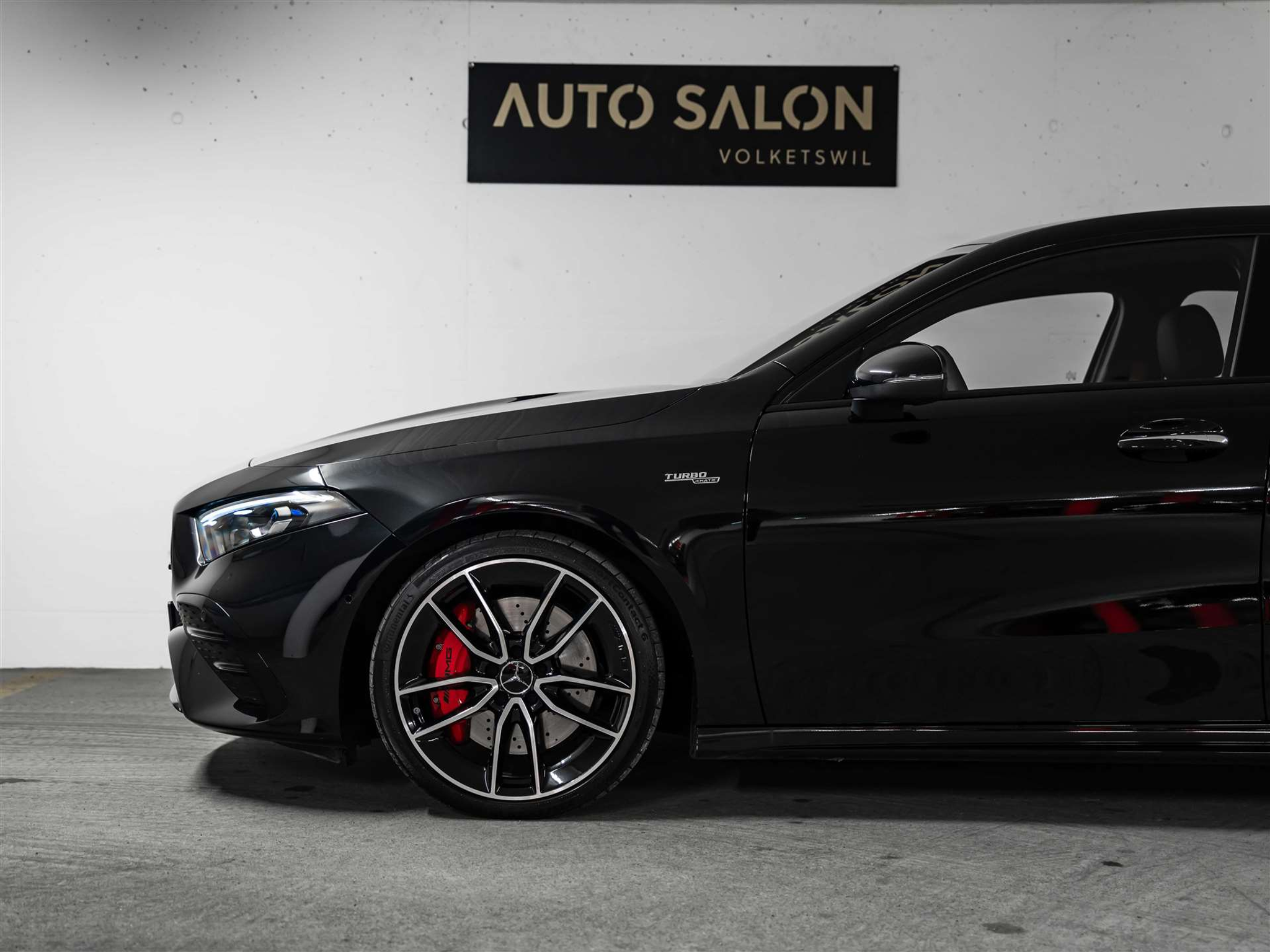 listing desktop thumbnail image 16