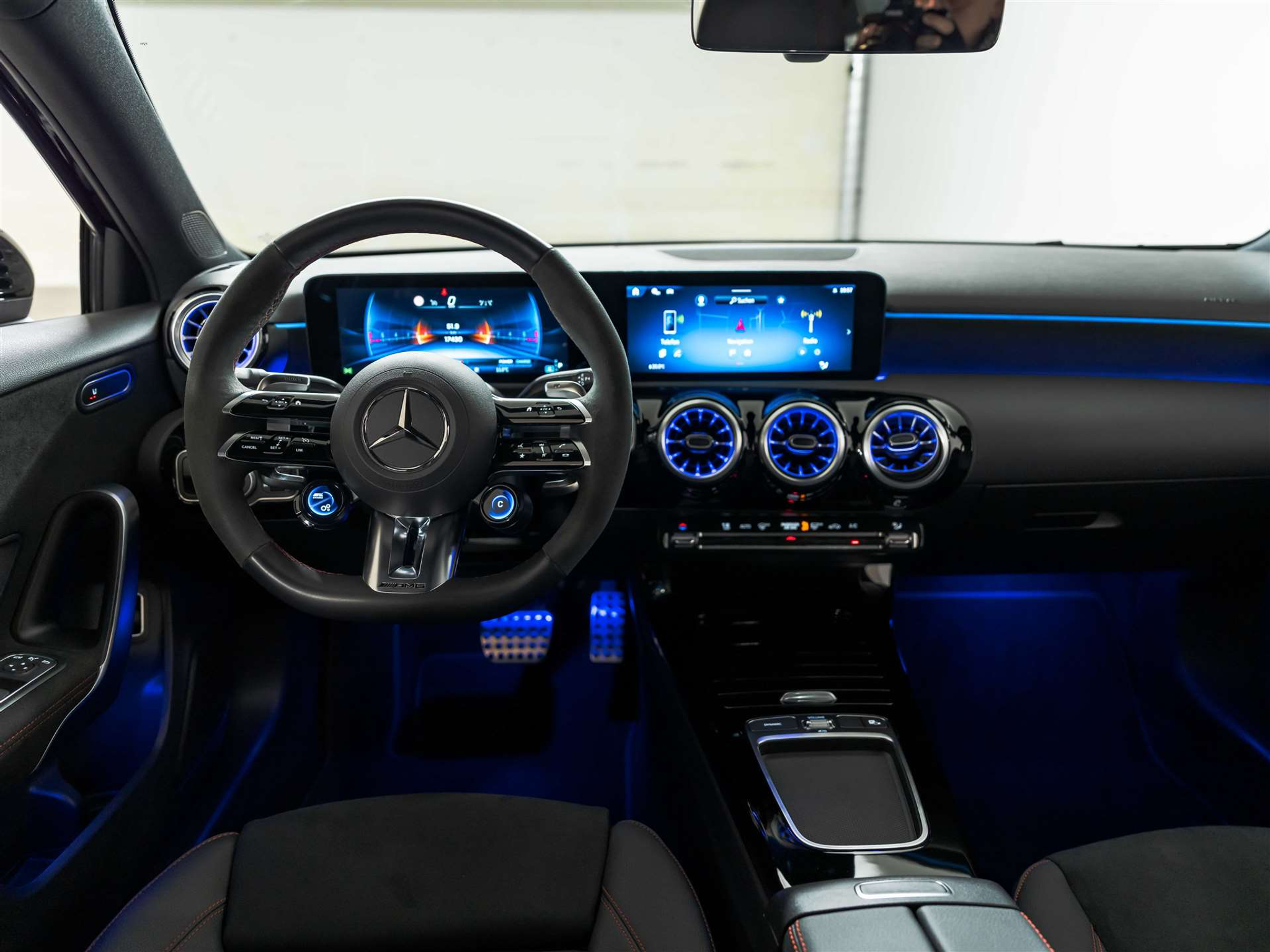 listing desktop thumbnail image 23