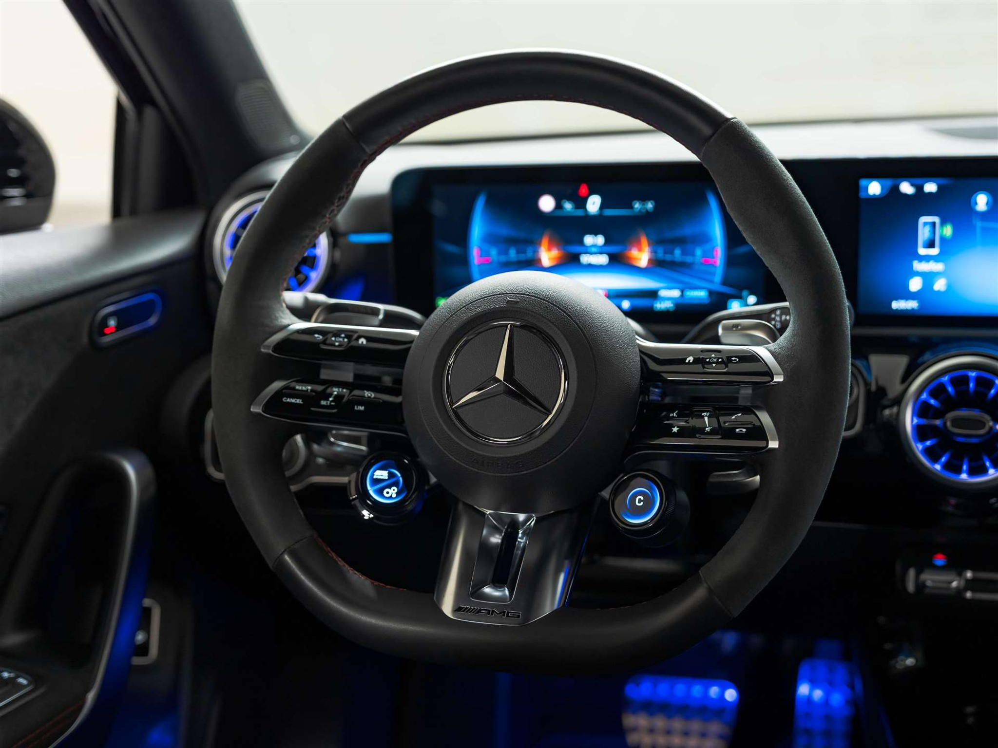 listing desktop thumbnail image 24