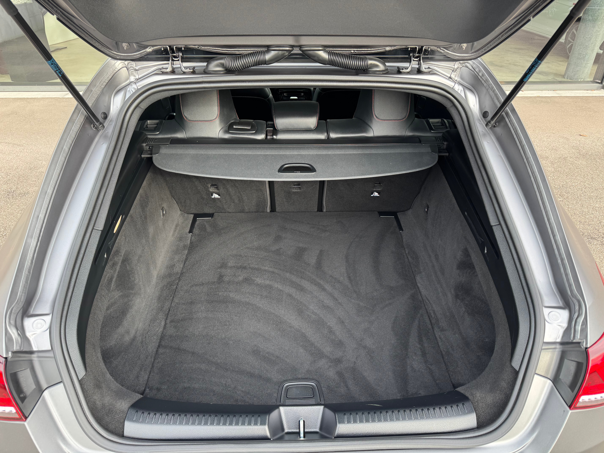 listing desktop thumbnail image 27