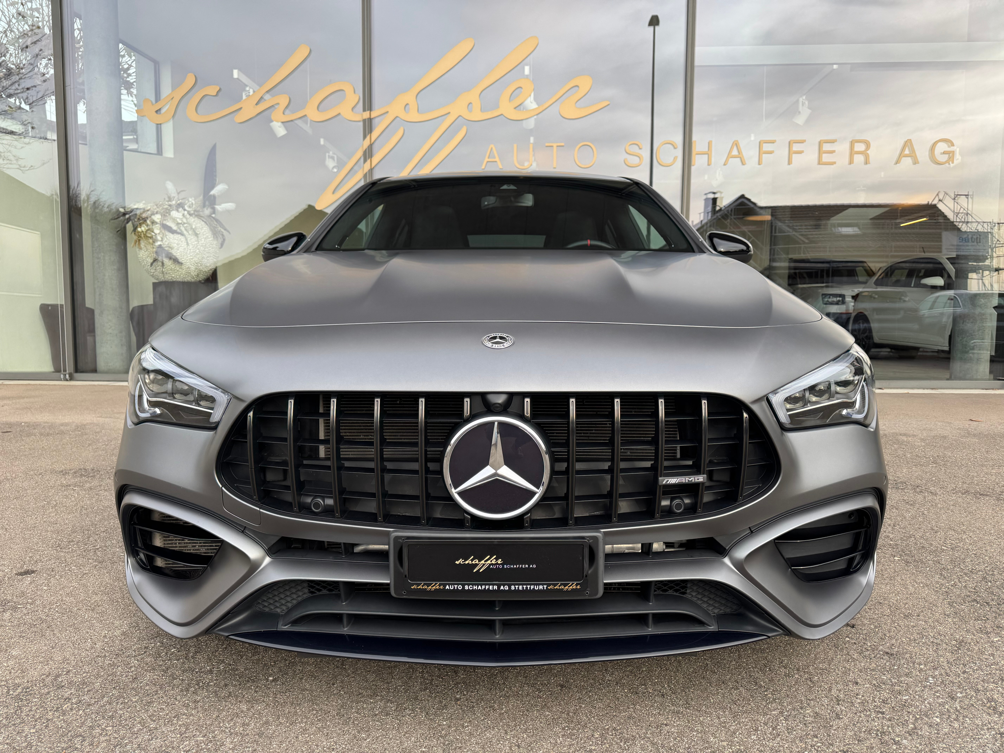 listing desktop thumbnail image 2