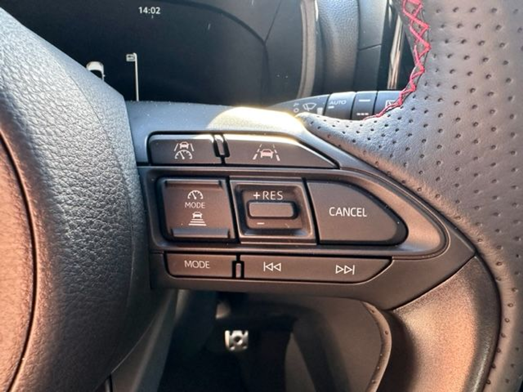 listing desktop thumbnail image 11