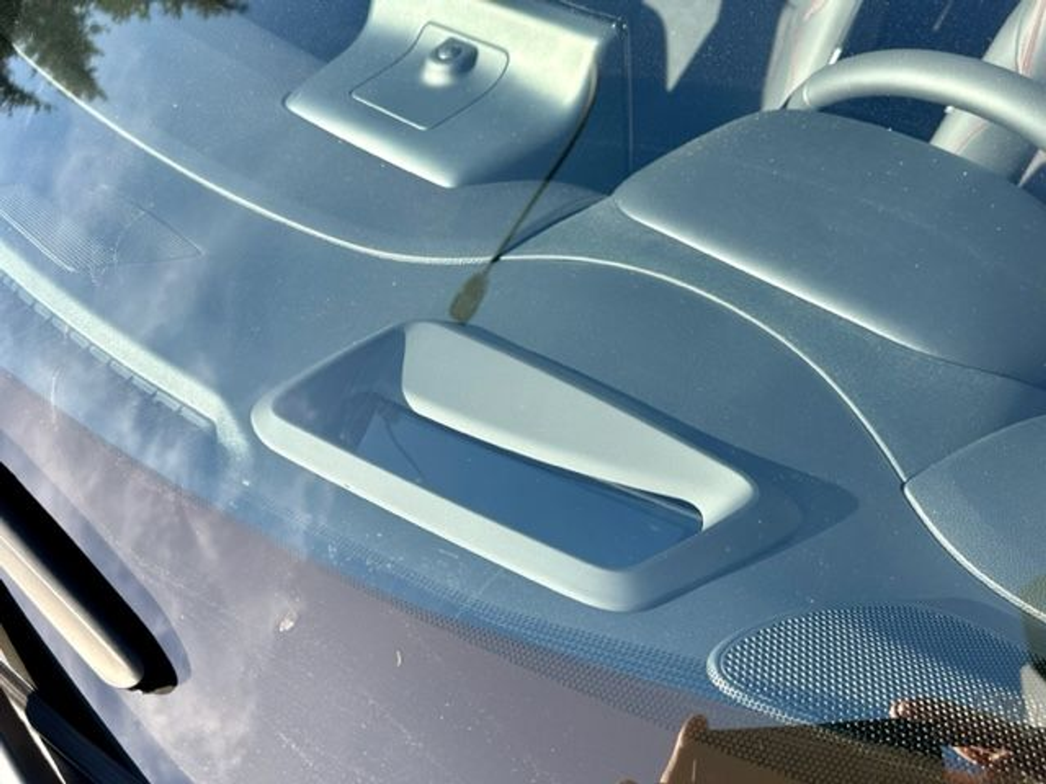 listing desktop thumbnail image 9