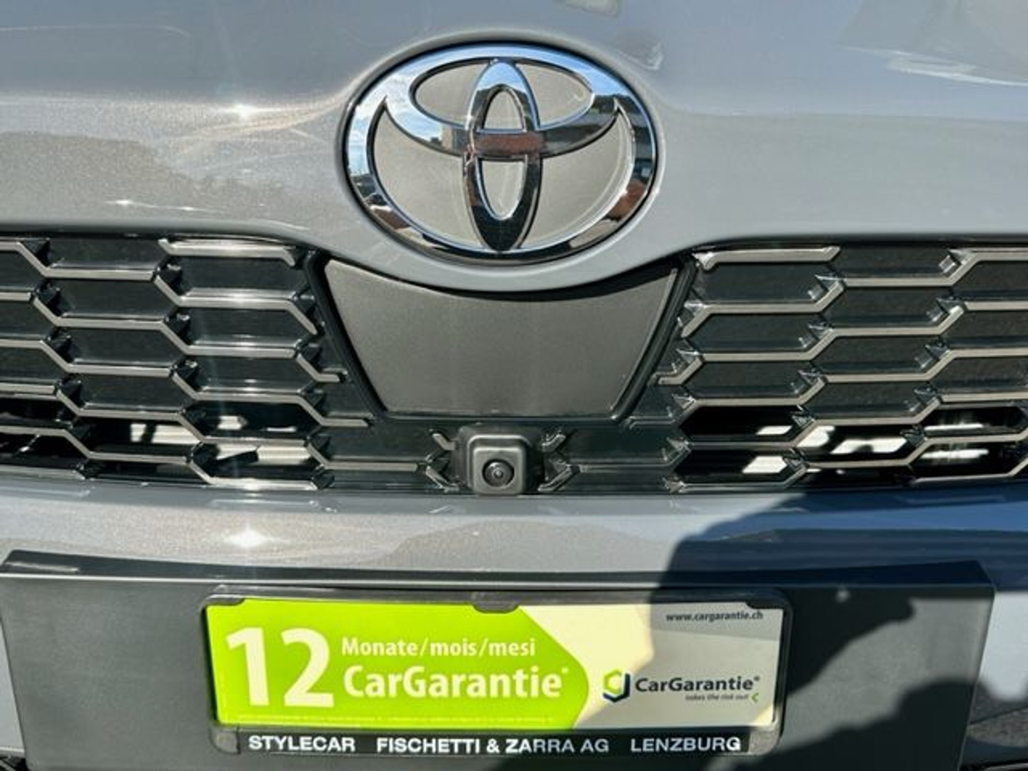 listing desktop thumbnail image 13