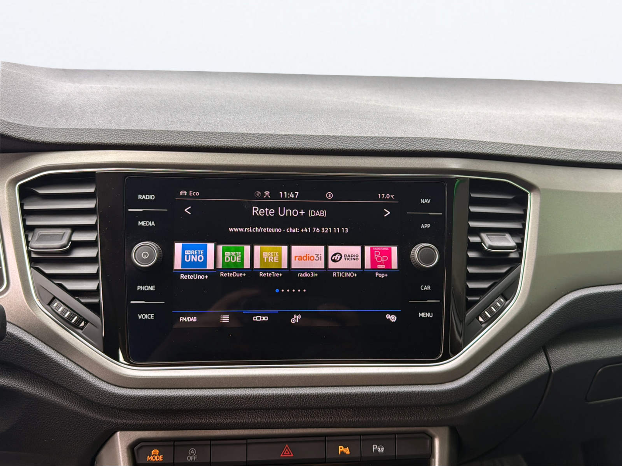 listing desktop thumbnail image 12