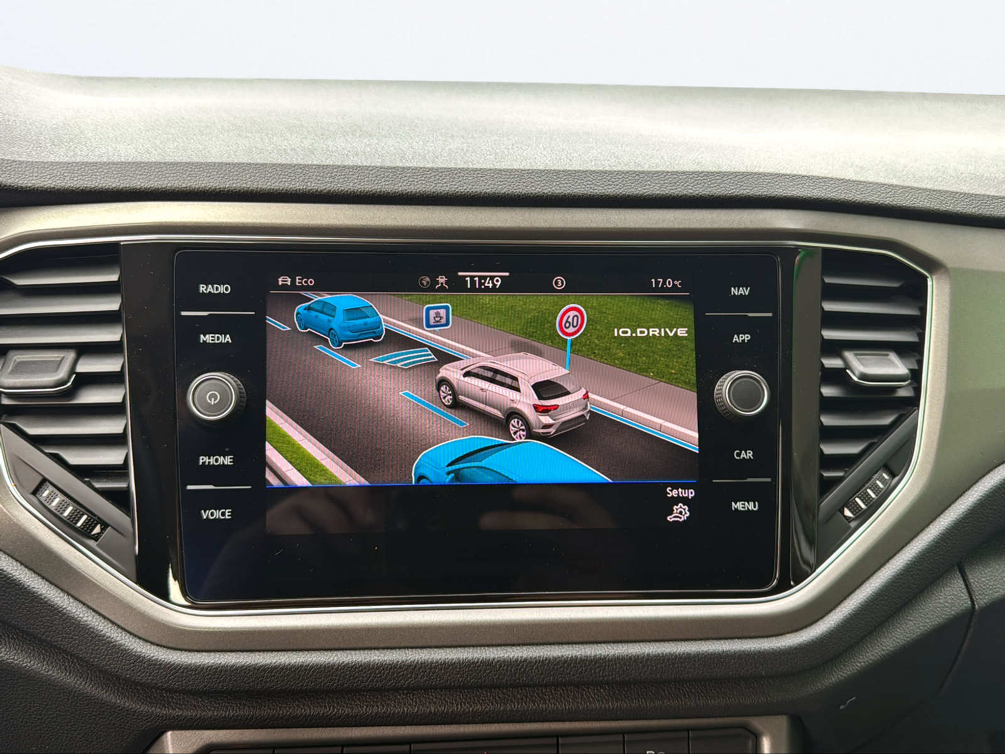 listing desktop thumbnail image 15