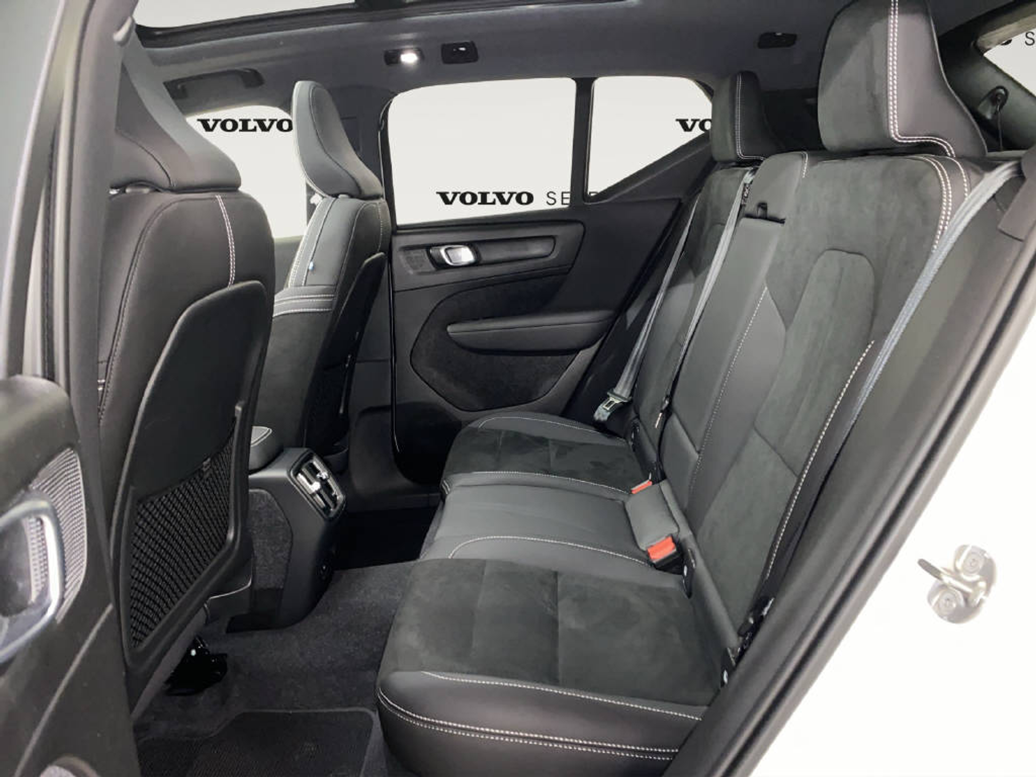 listing desktop thumbnail image 12