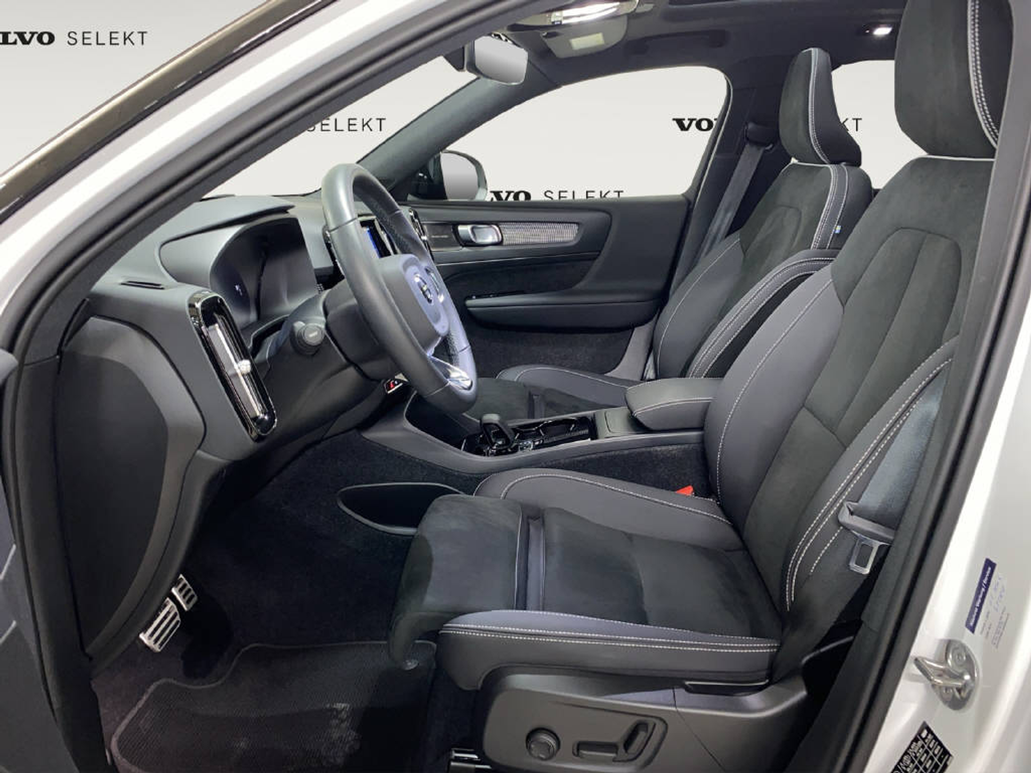 listing desktop thumbnail image 5