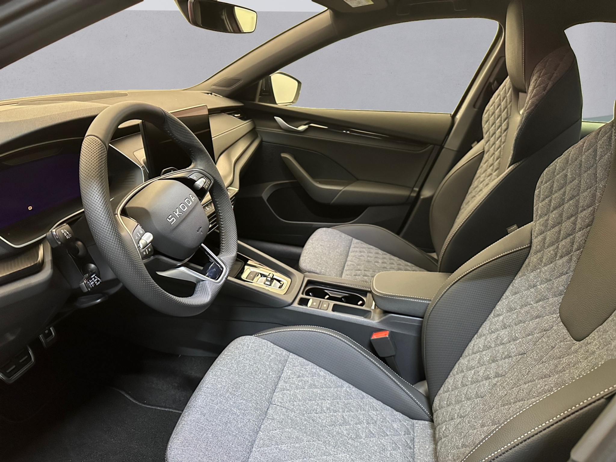 listing desktop thumbnail image 8