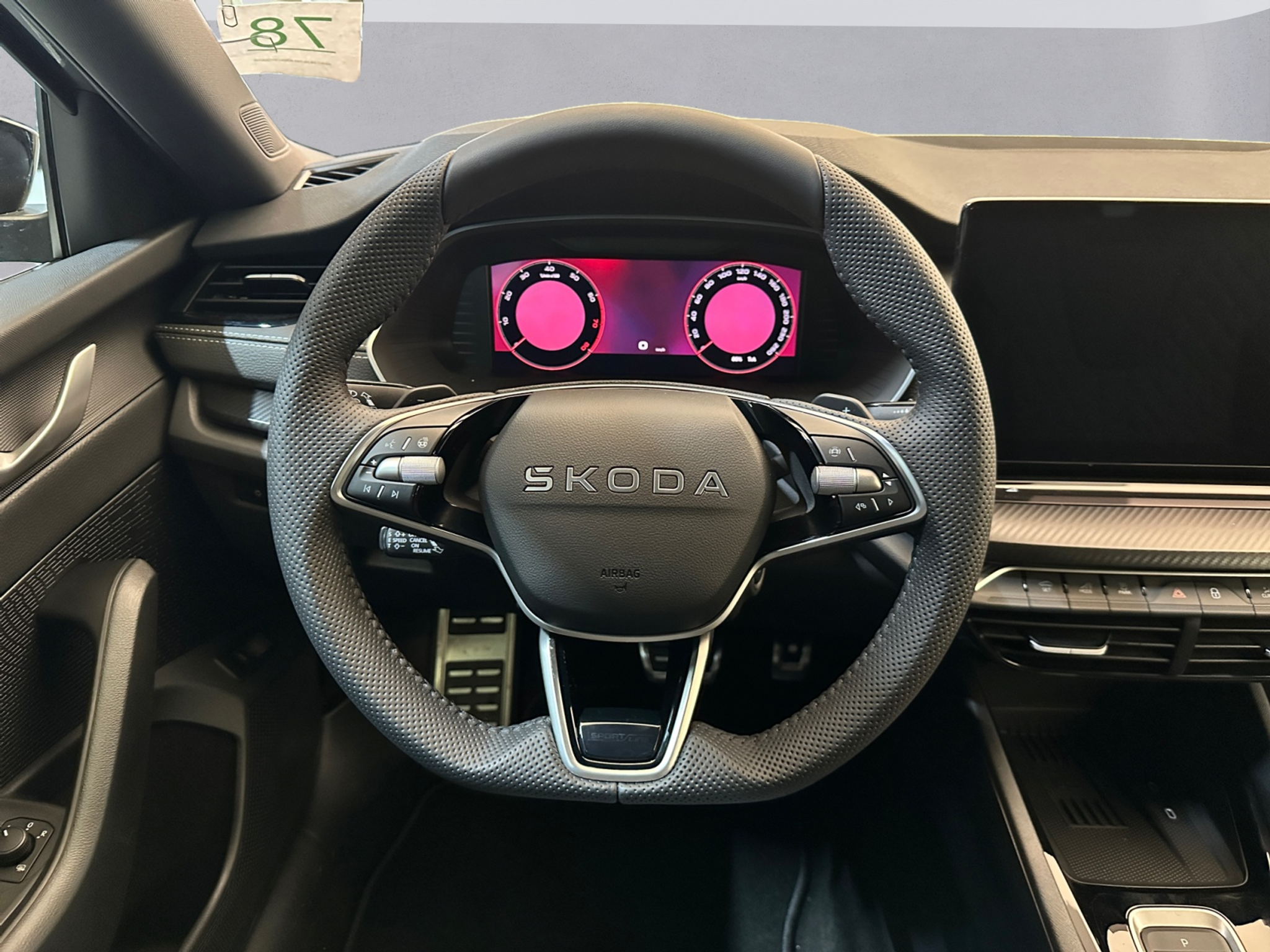 listing desktop thumbnail image 10