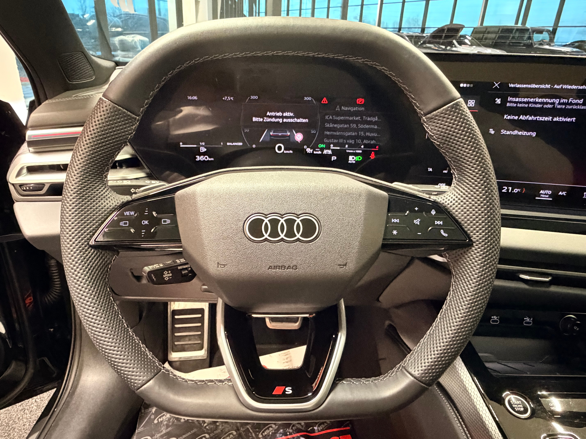 listing desktop thumbnail image 26