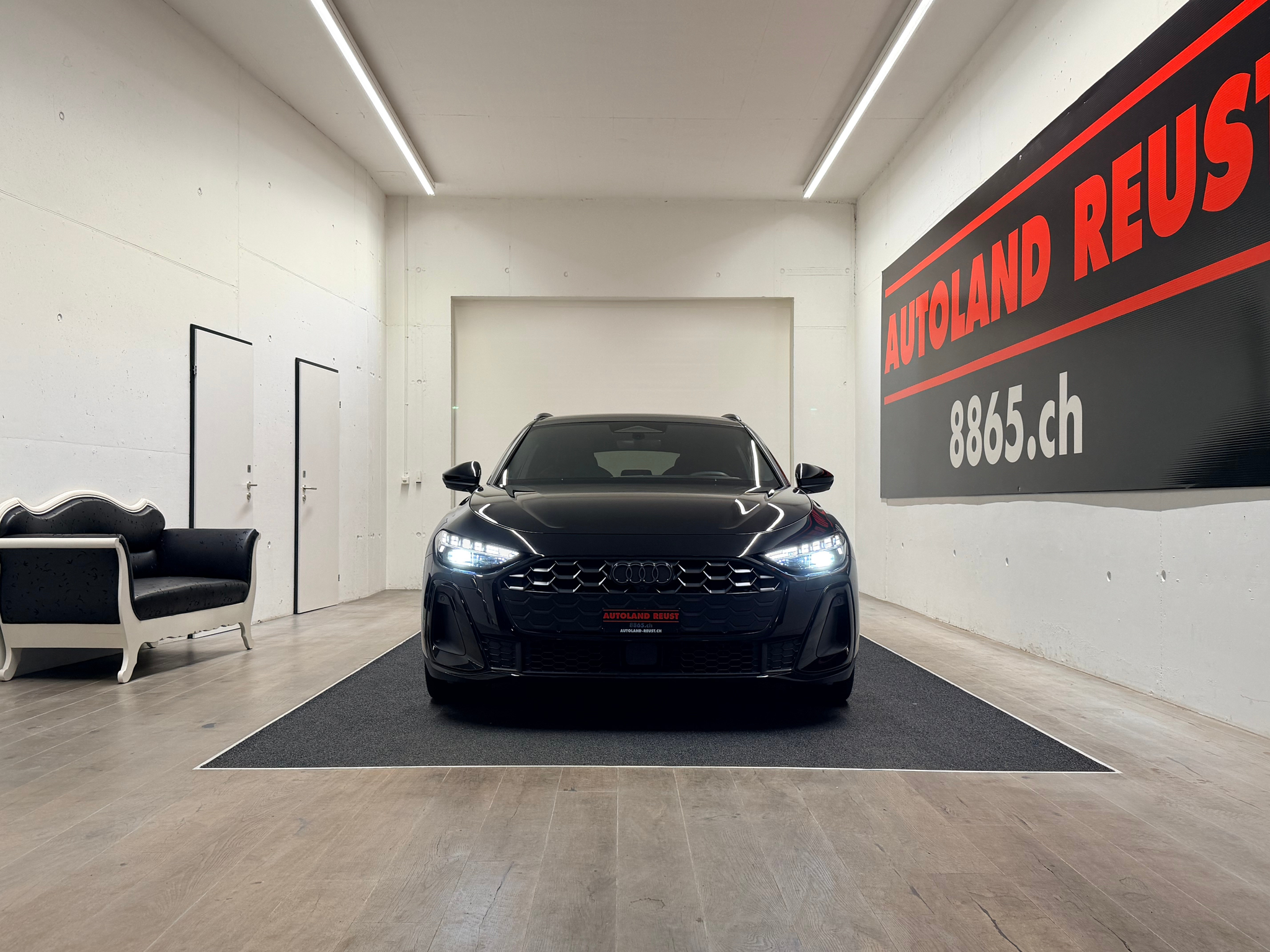 listing desktop thumbnail image 1