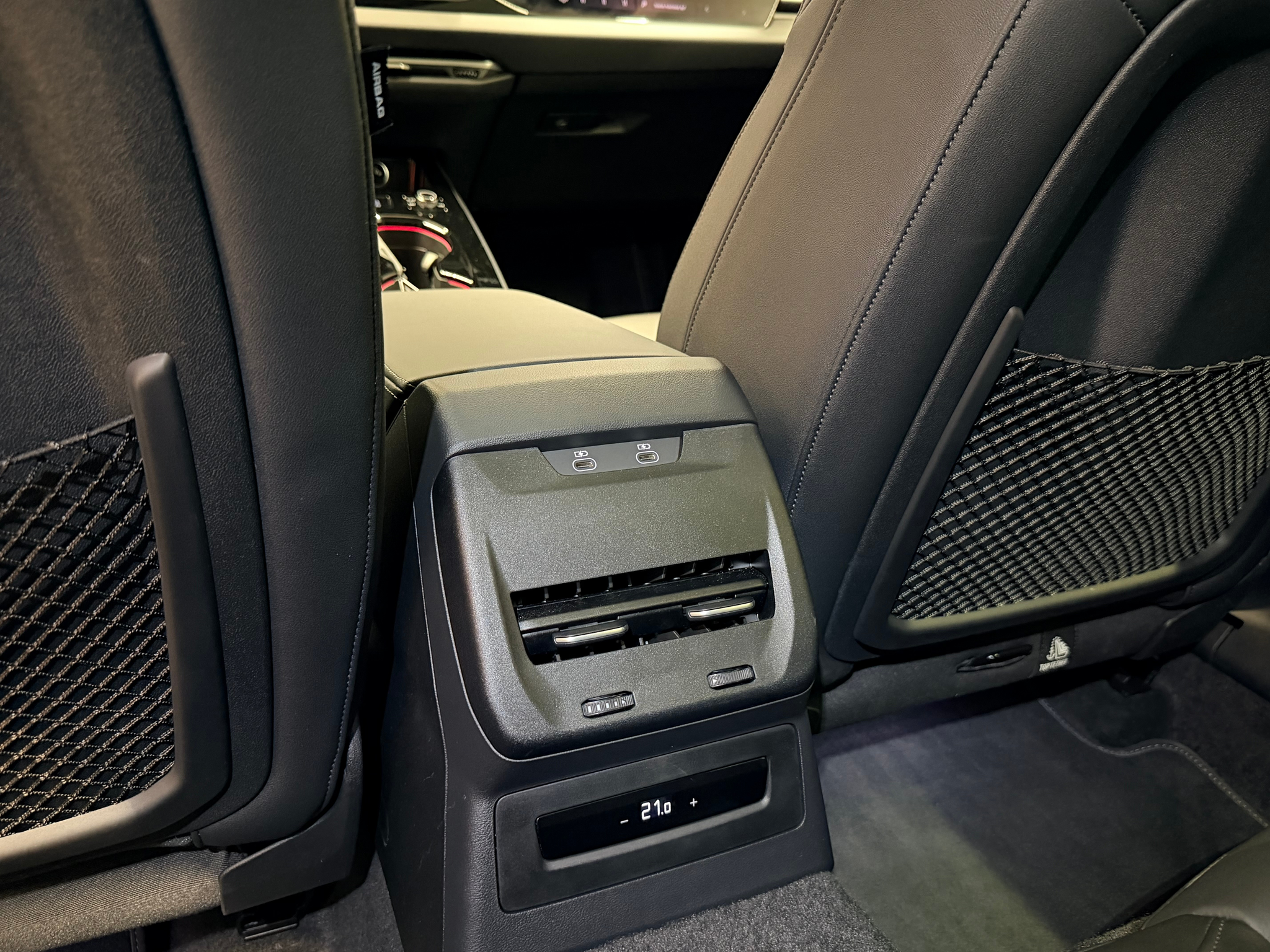 listing desktop thumbnail image 18