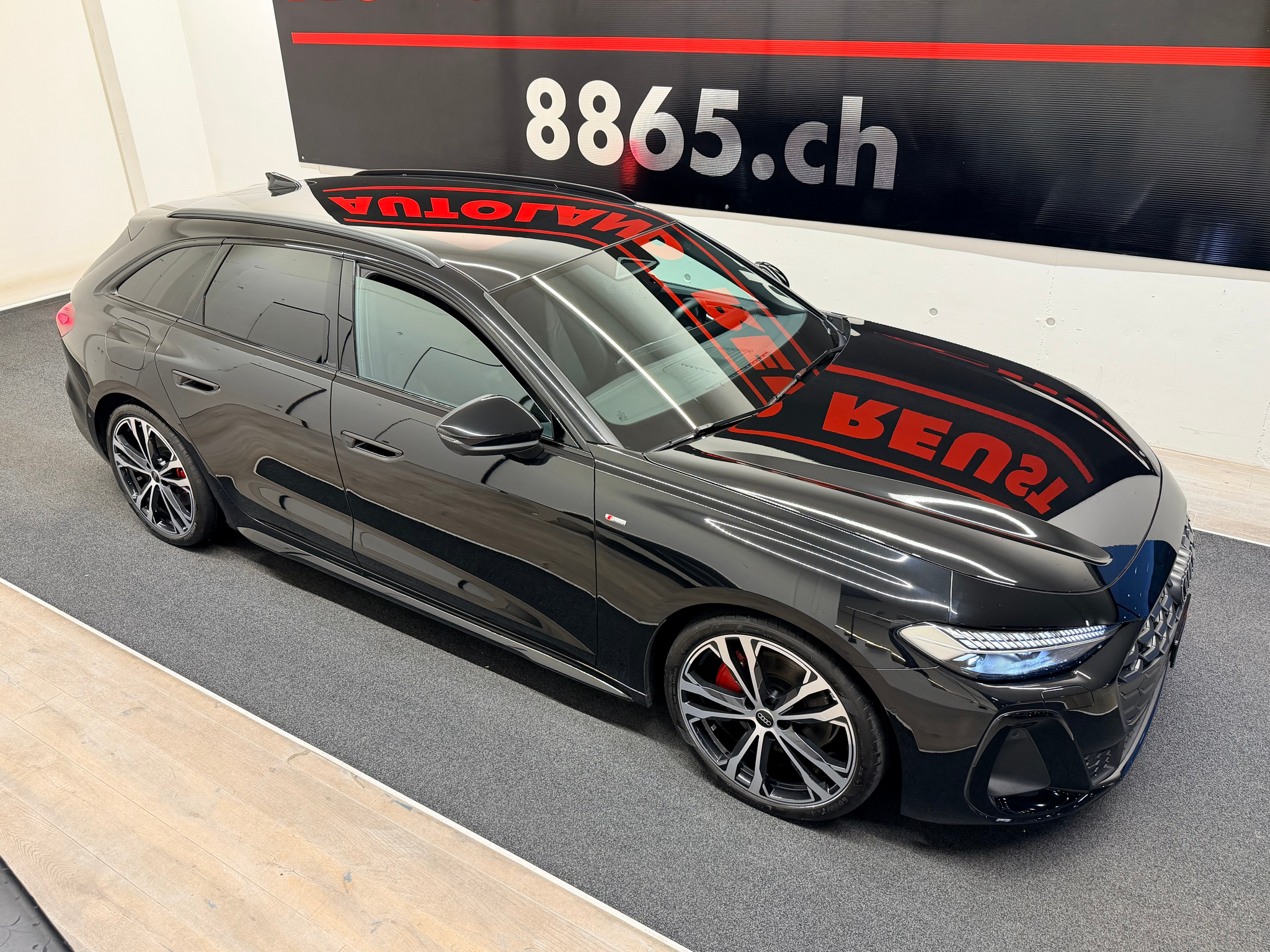 listing desktop thumbnail image 4