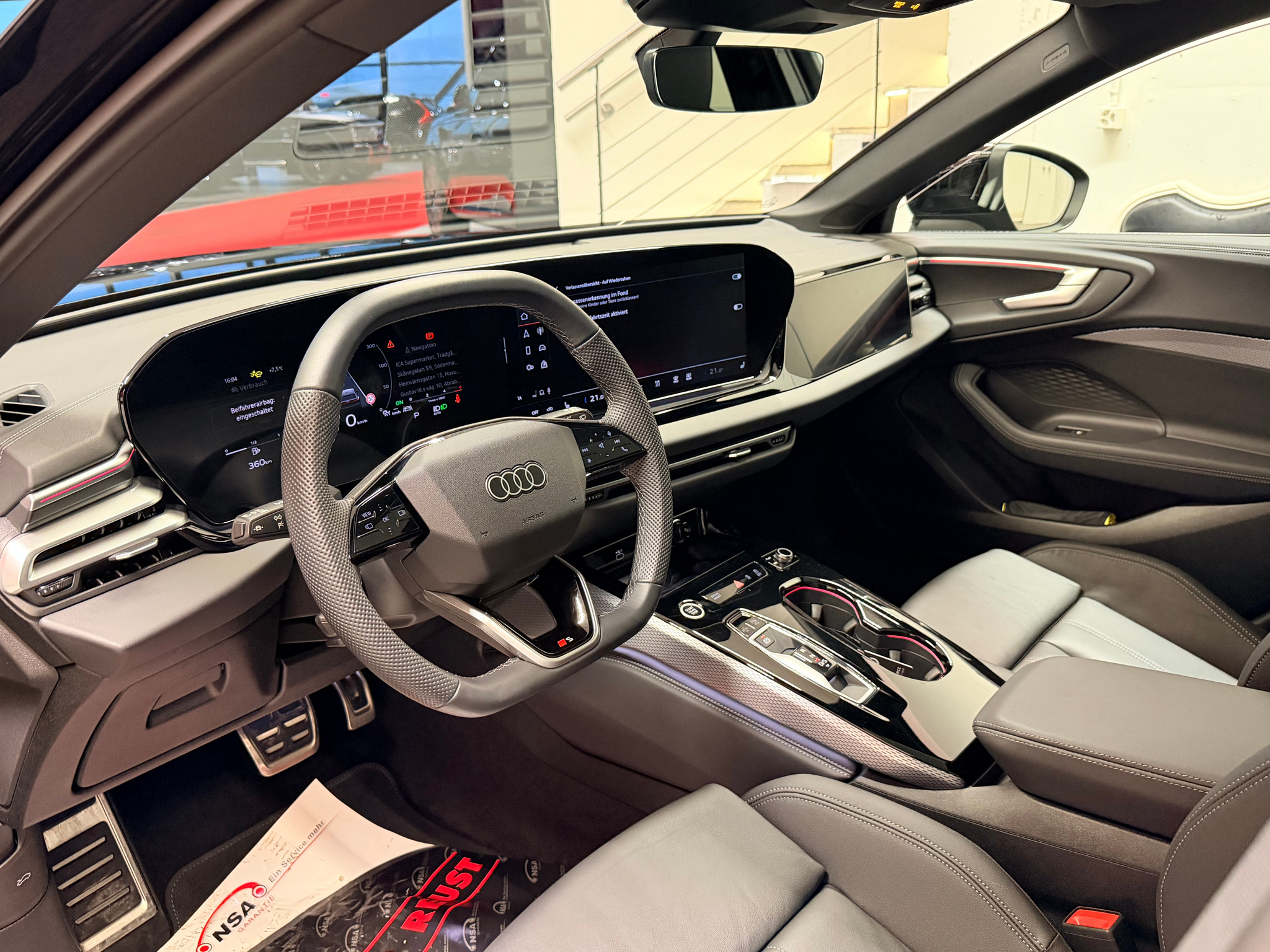 listing desktop thumbnail image 11