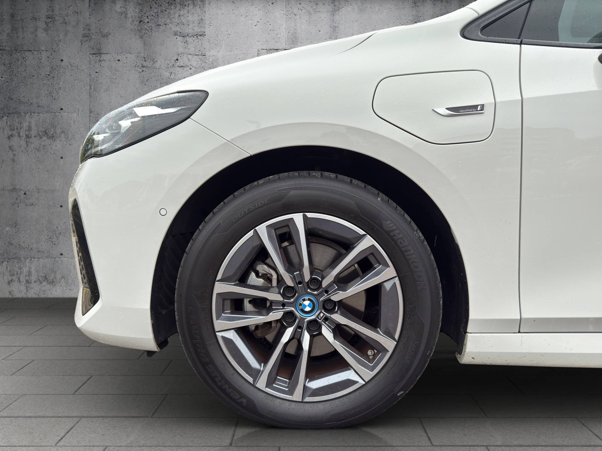 listing desktop thumbnail image 20