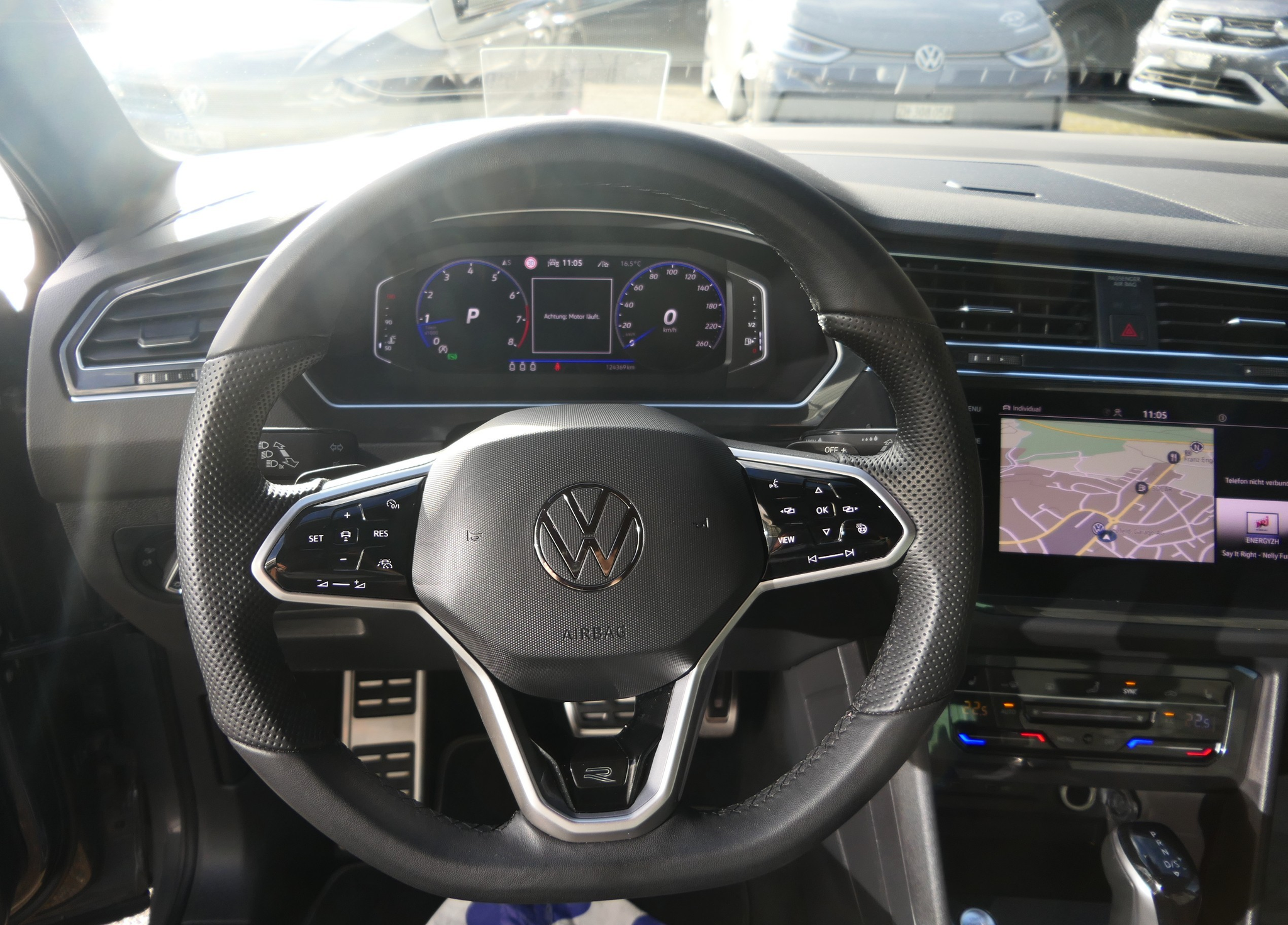 listing desktop thumbnail image 7