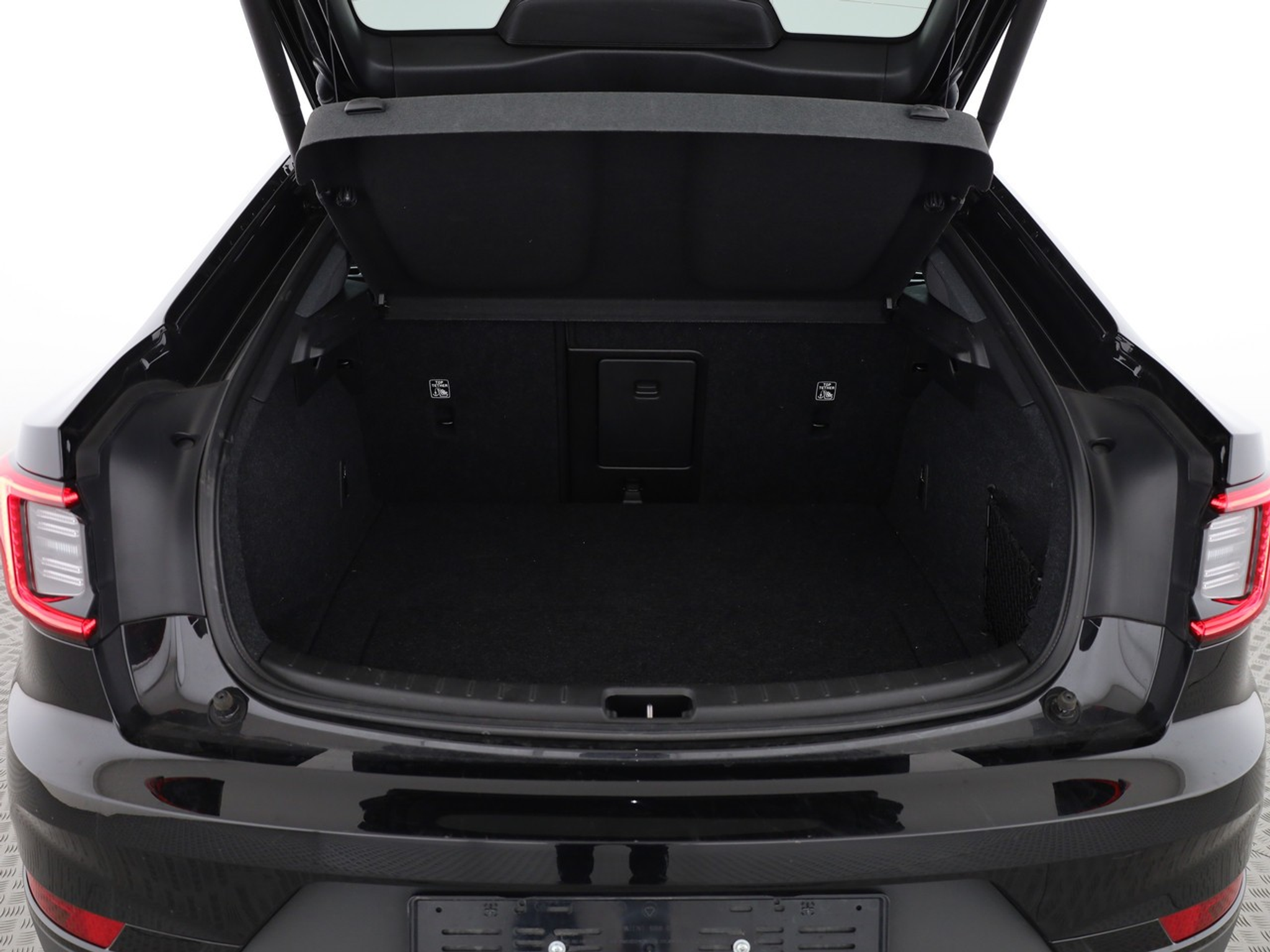 listing desktop thumbnail image 4