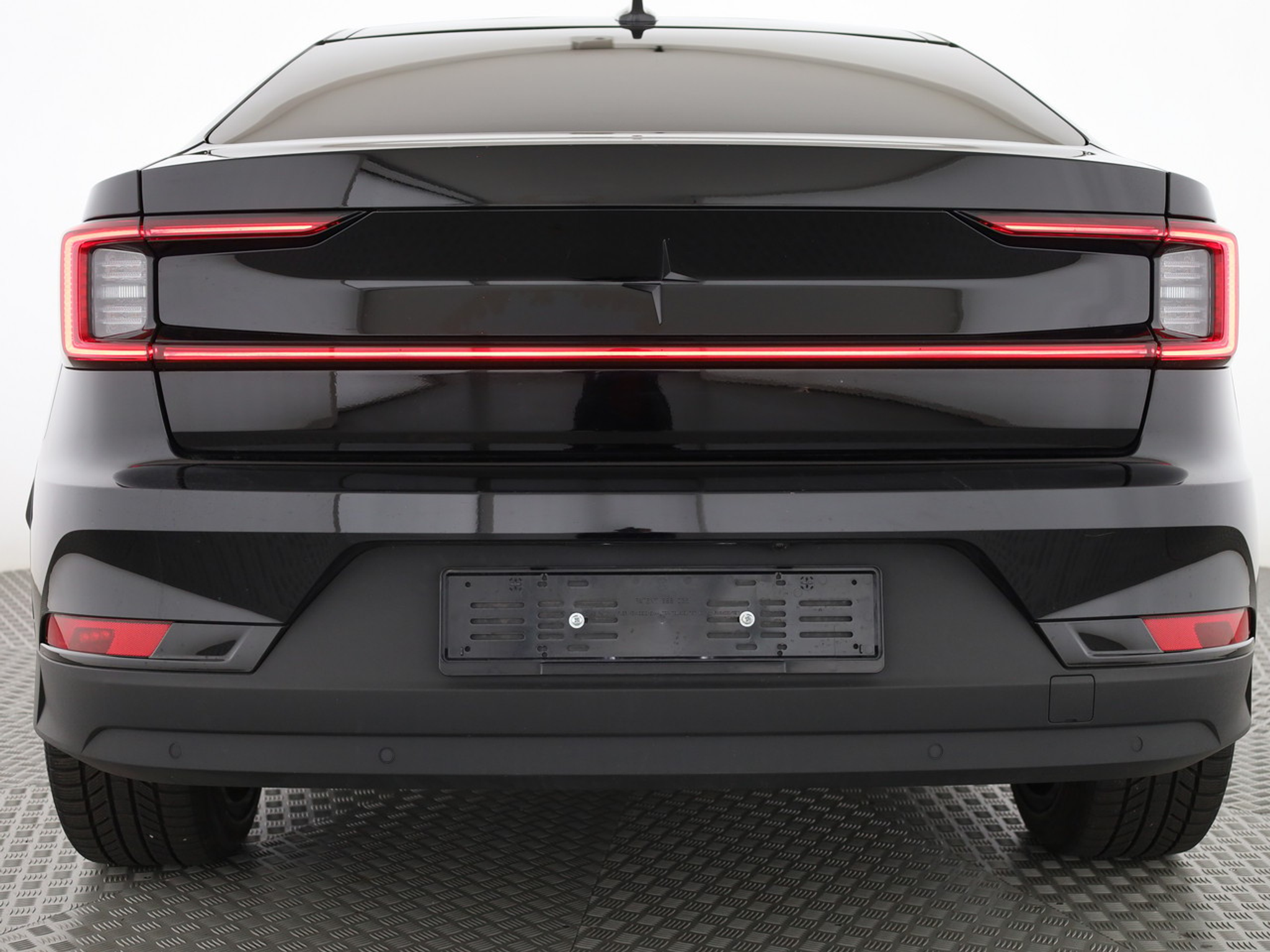 listing desktop thumbnail image 3