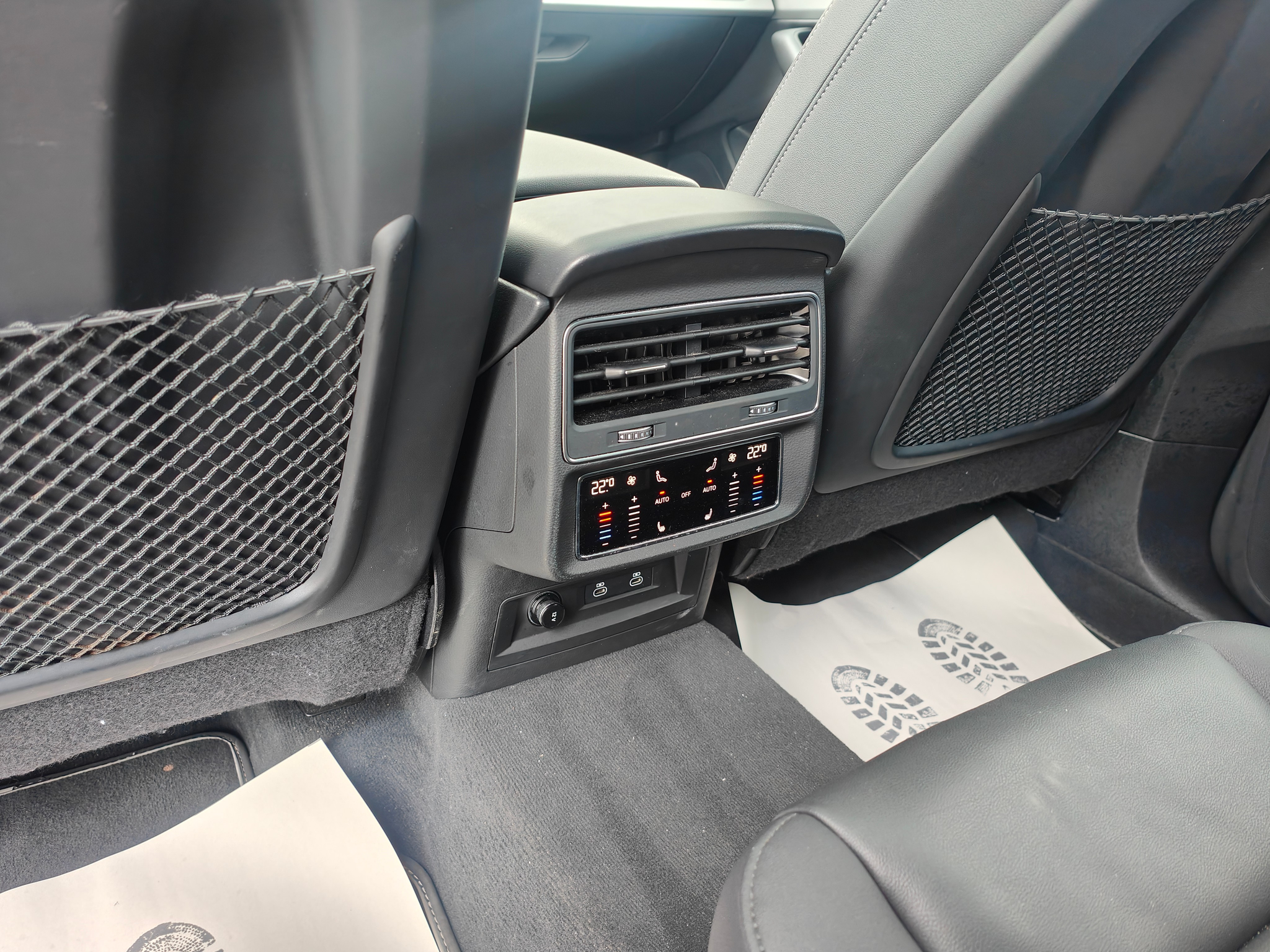 listing desktop thumbnail image 16