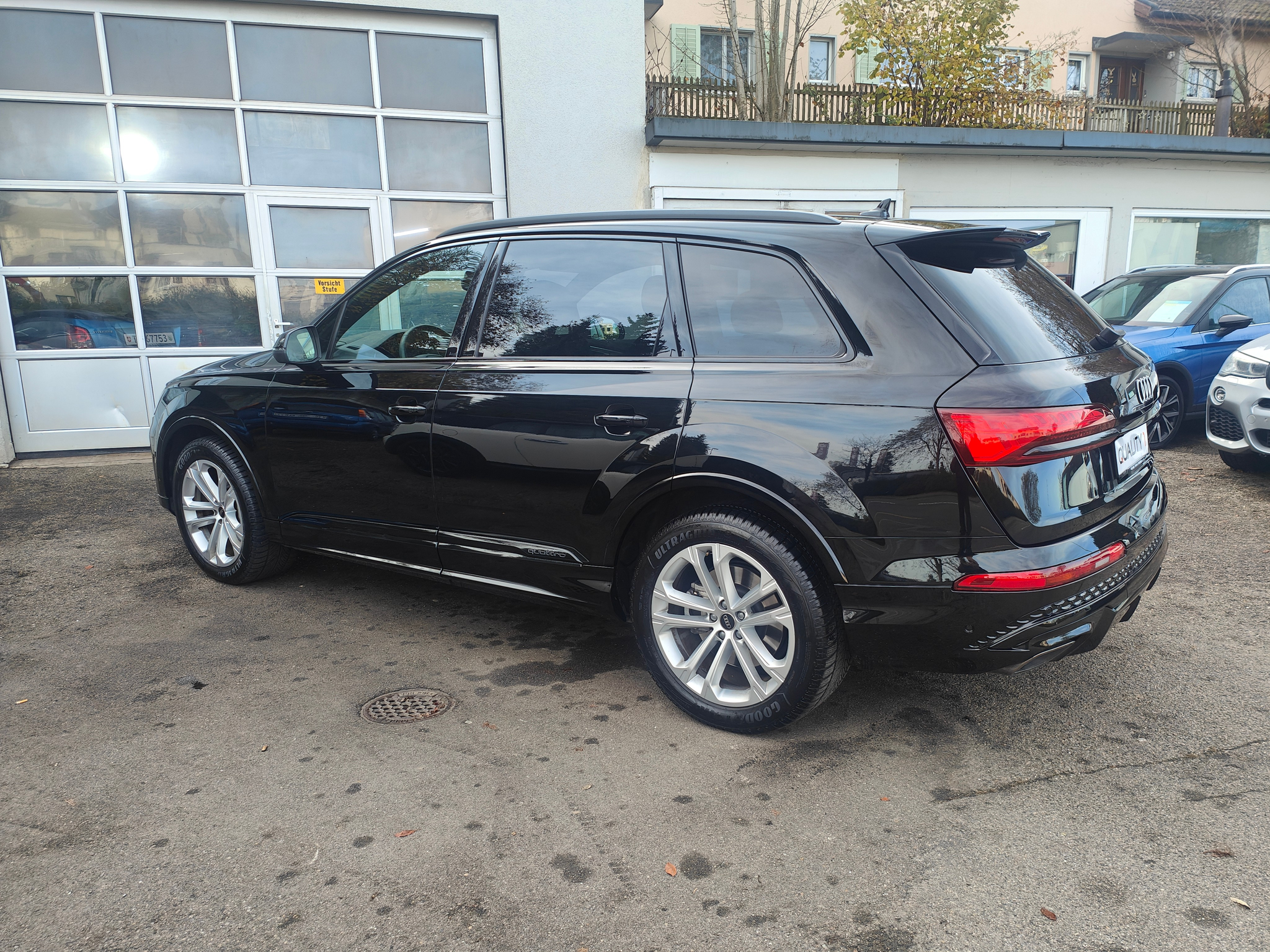 listing desktop thumbnail image 5