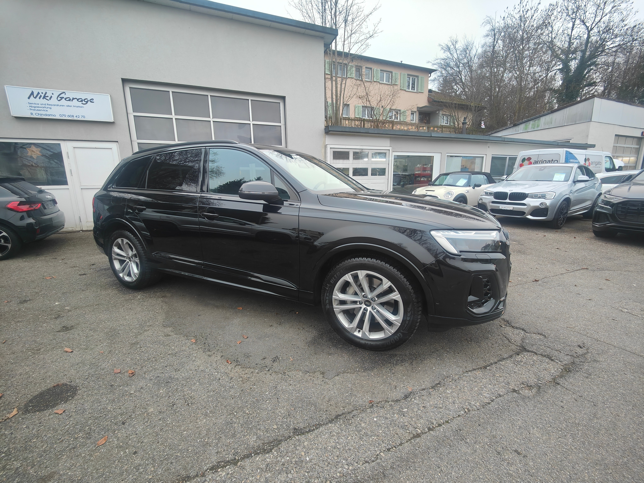 listing desktop thumbnail image 22