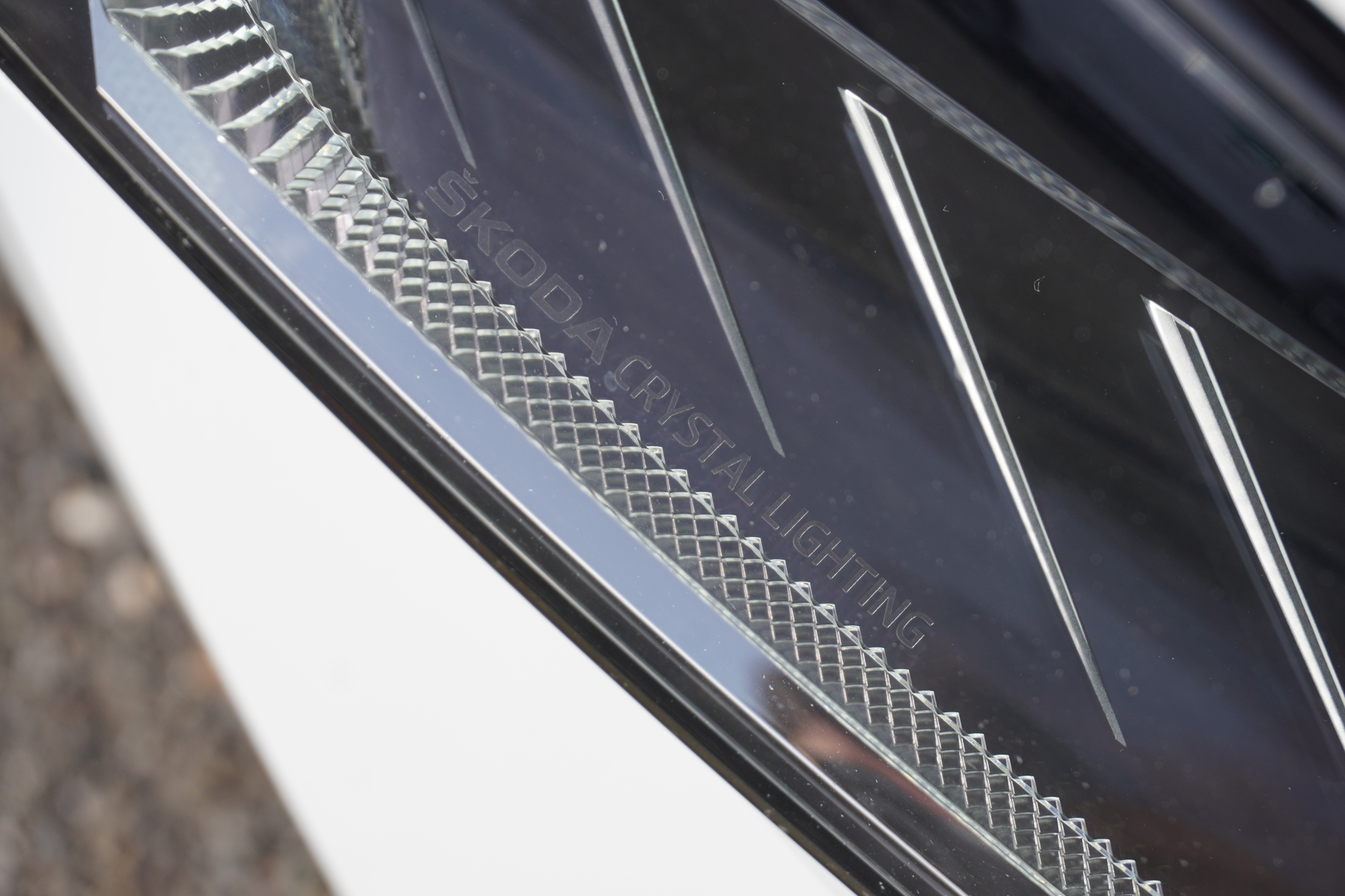 listing desktop thumbnail image 31