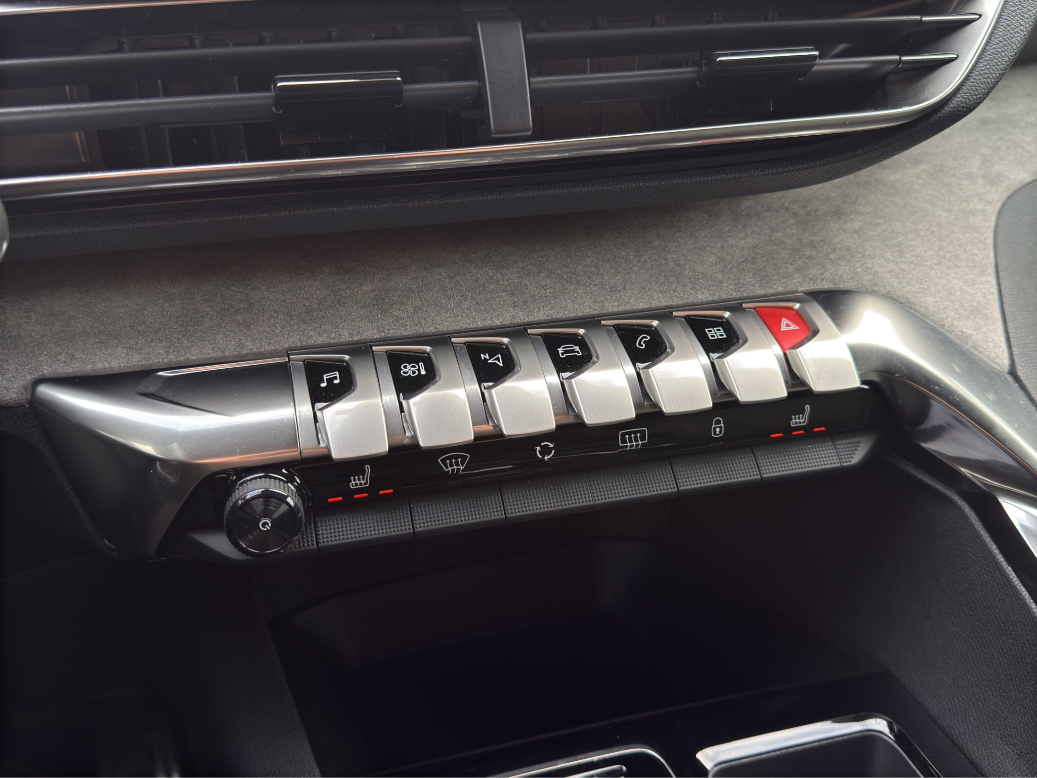 listing desktop thumbnail image 27