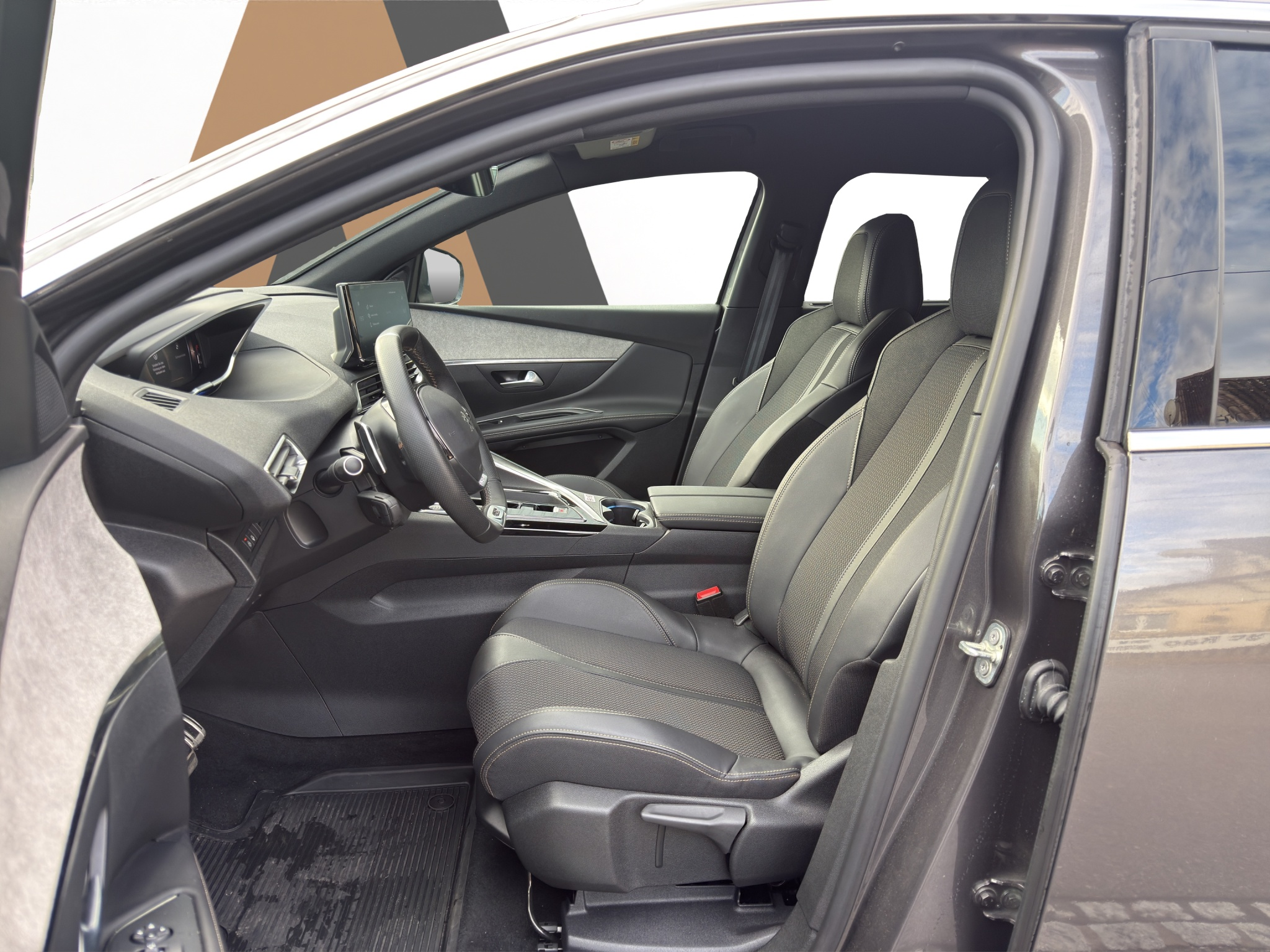 listing desktop thumbnail image 8