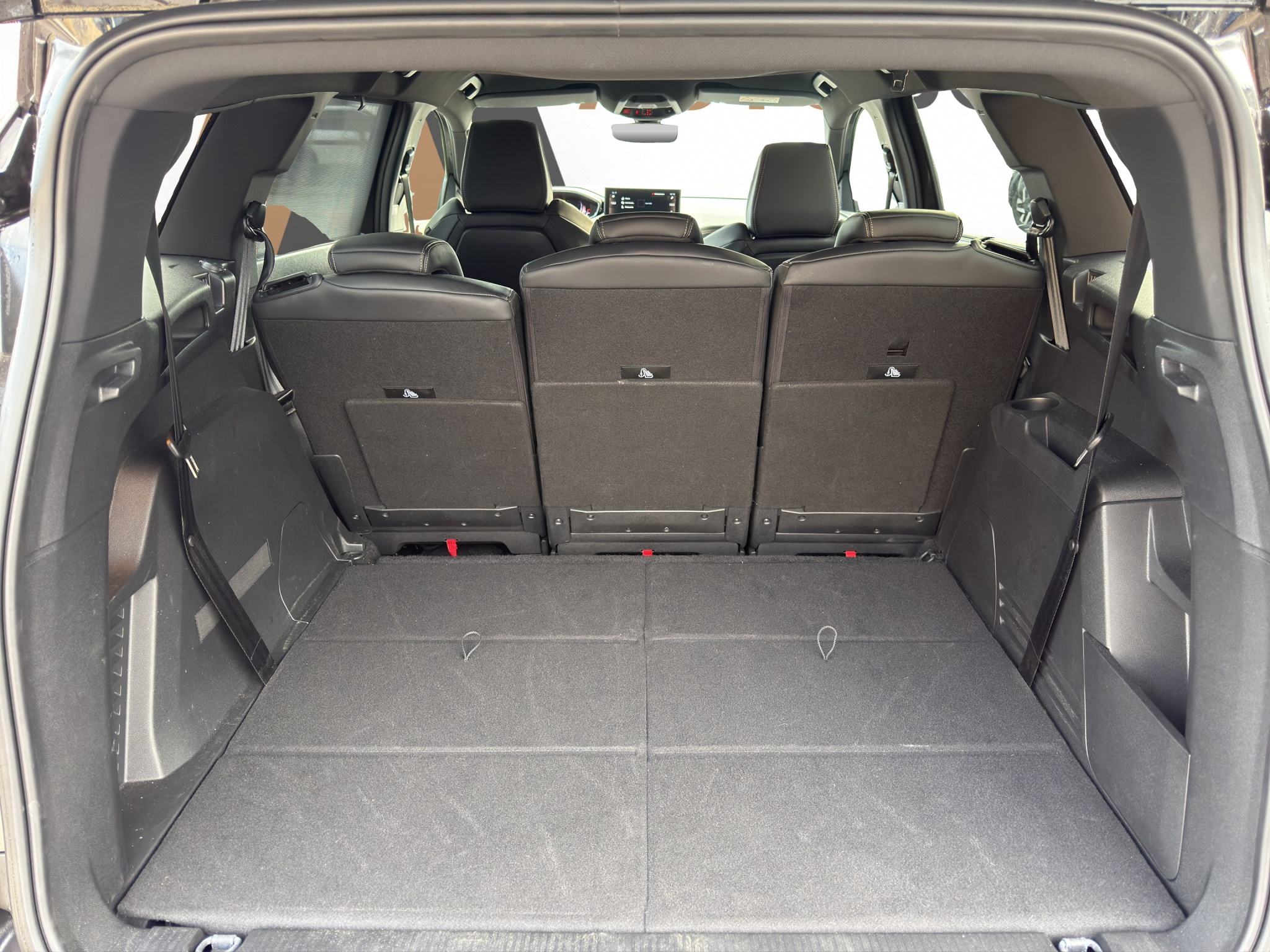 listing desktop thumbnail image 17