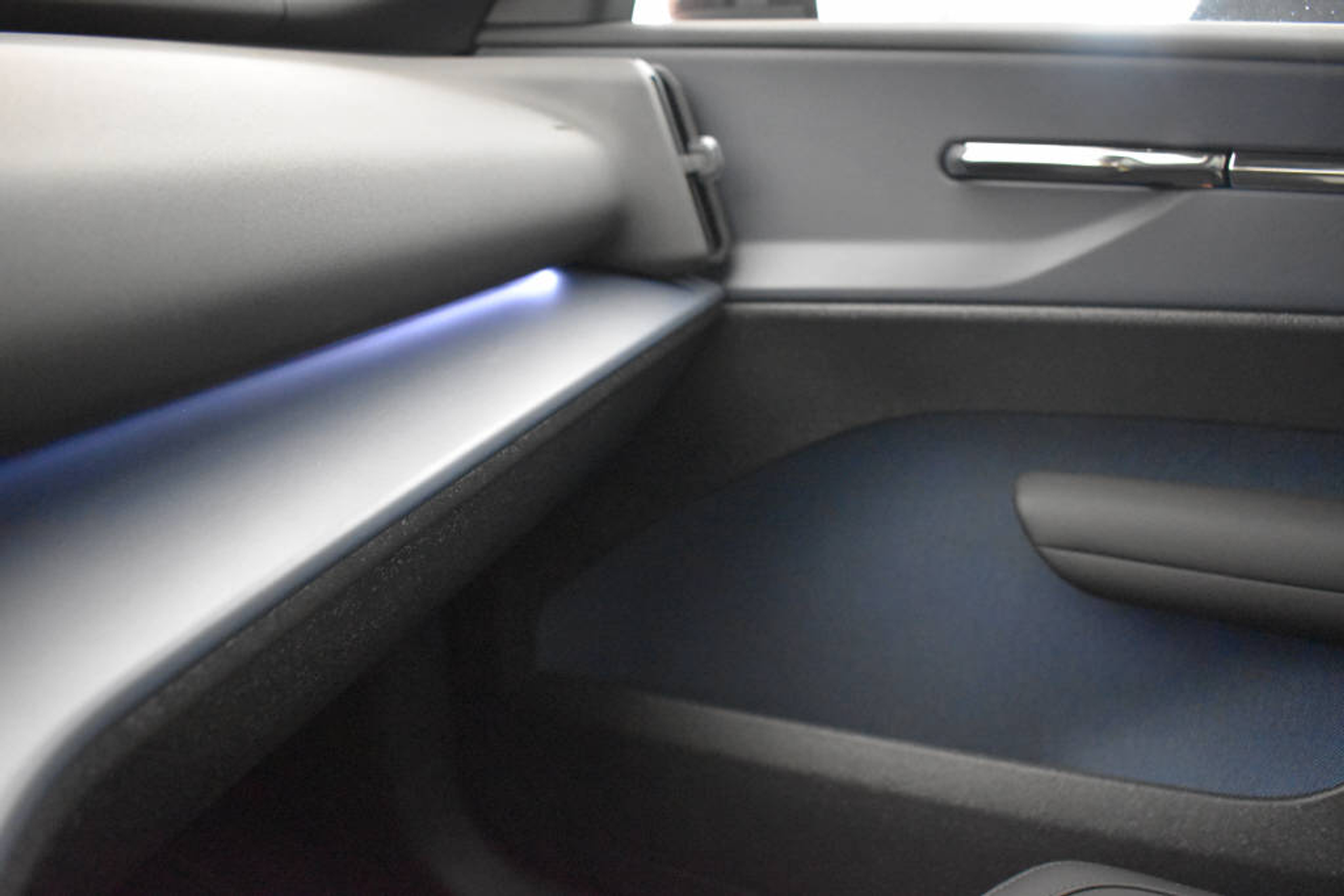 listing desktop thumbnail image 15