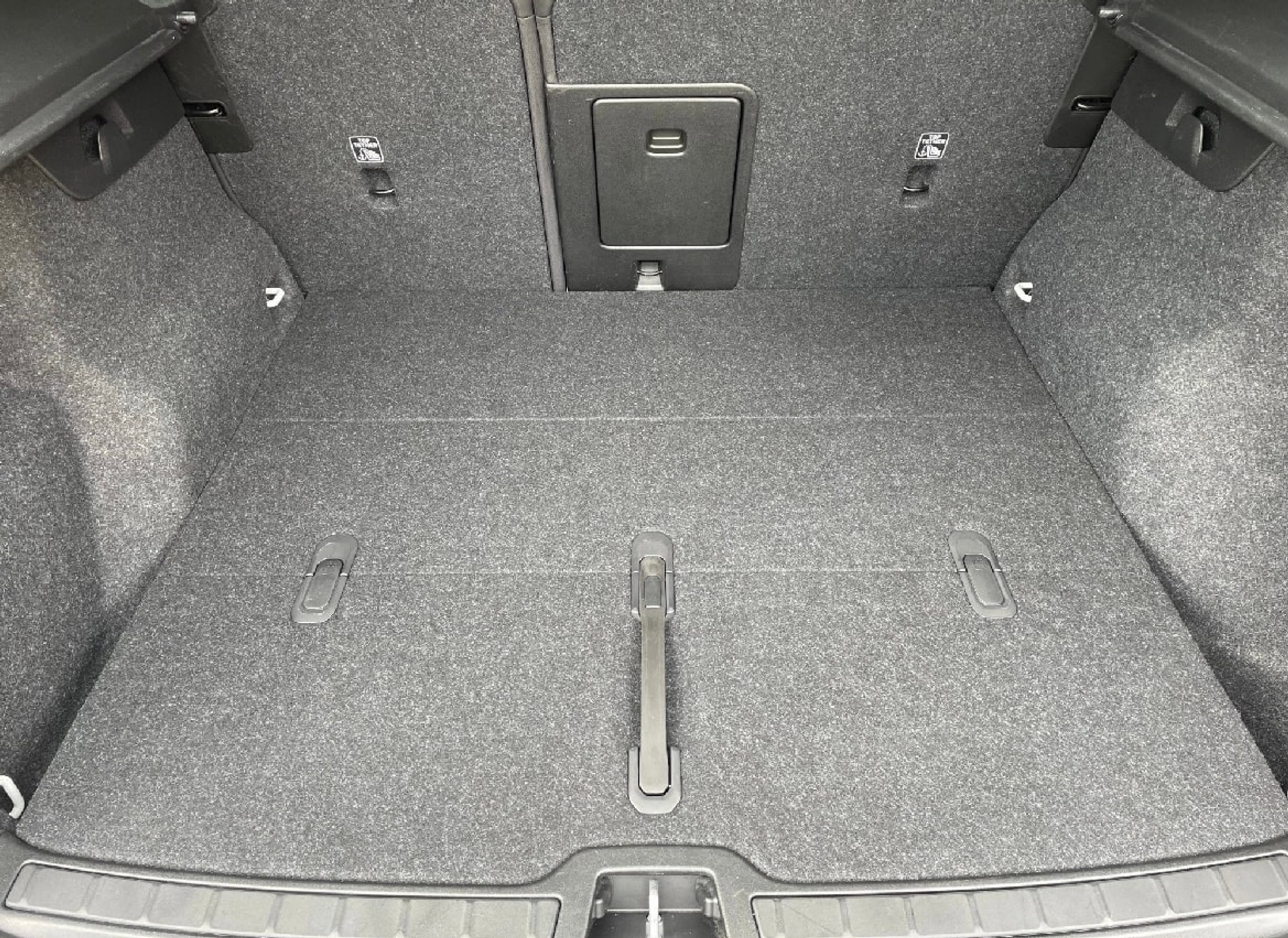 listing desktop thumbnail image 6