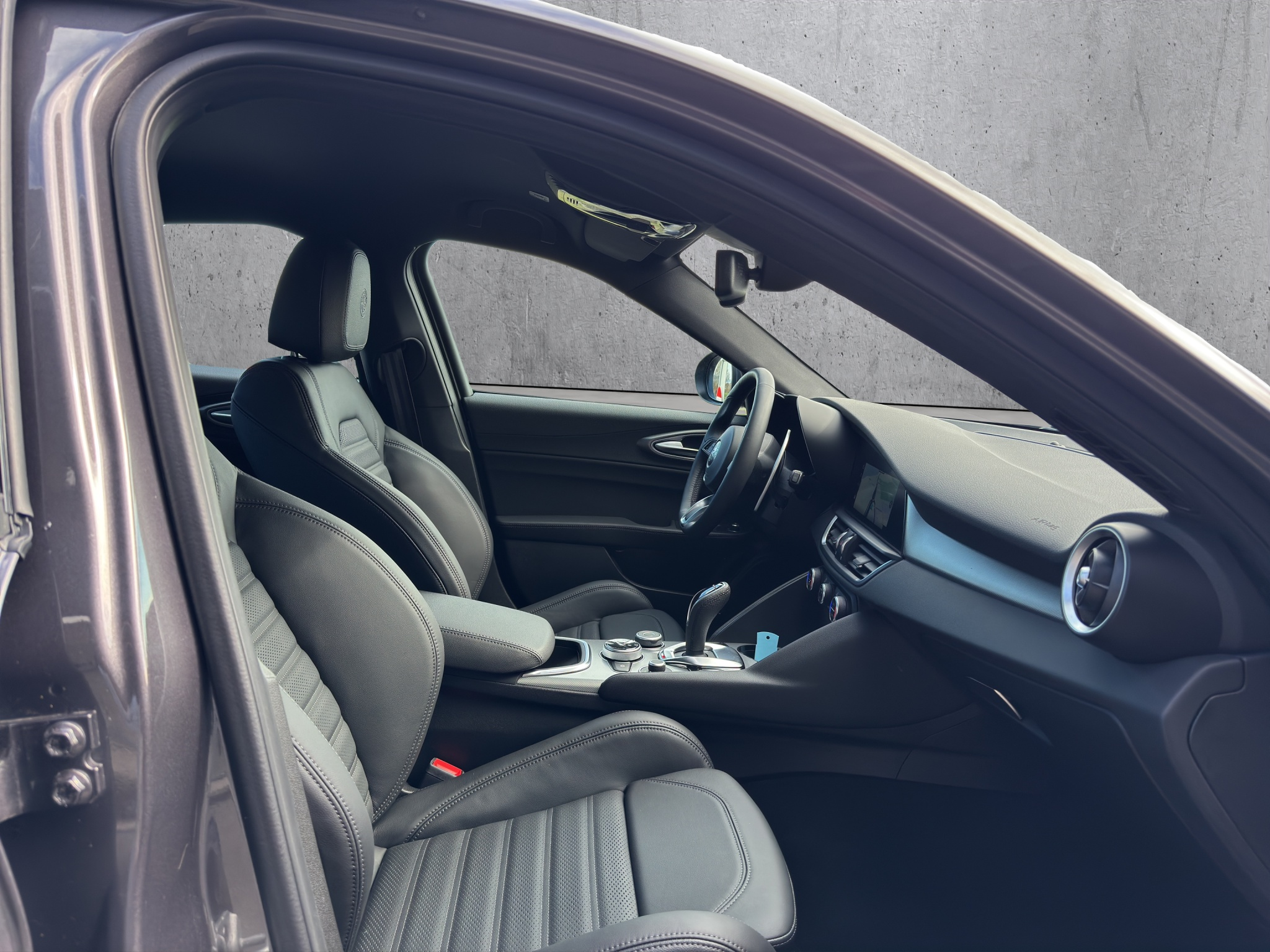 listing desktop thumbnail image 10