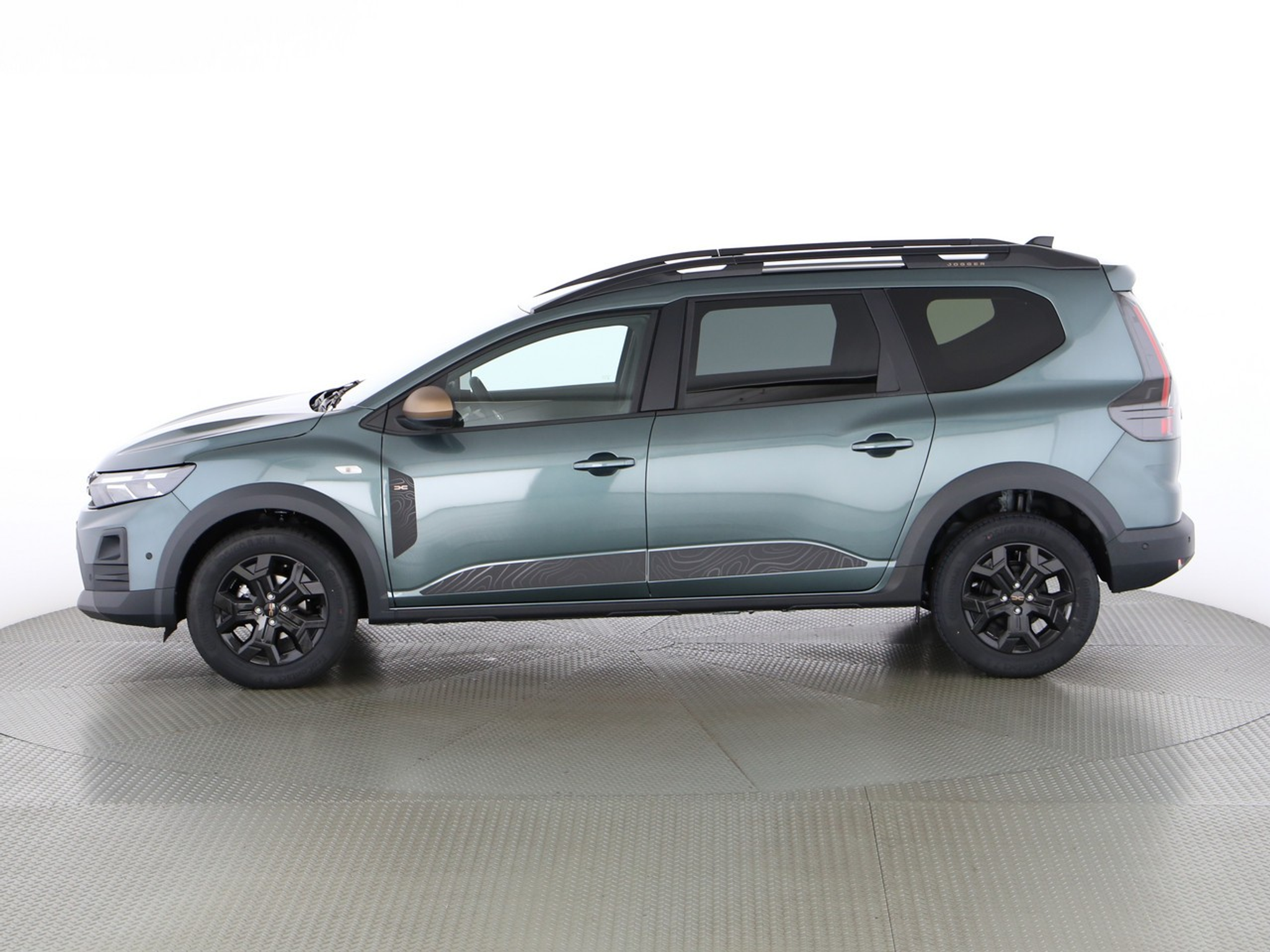 listing desktop thumbnail image 1