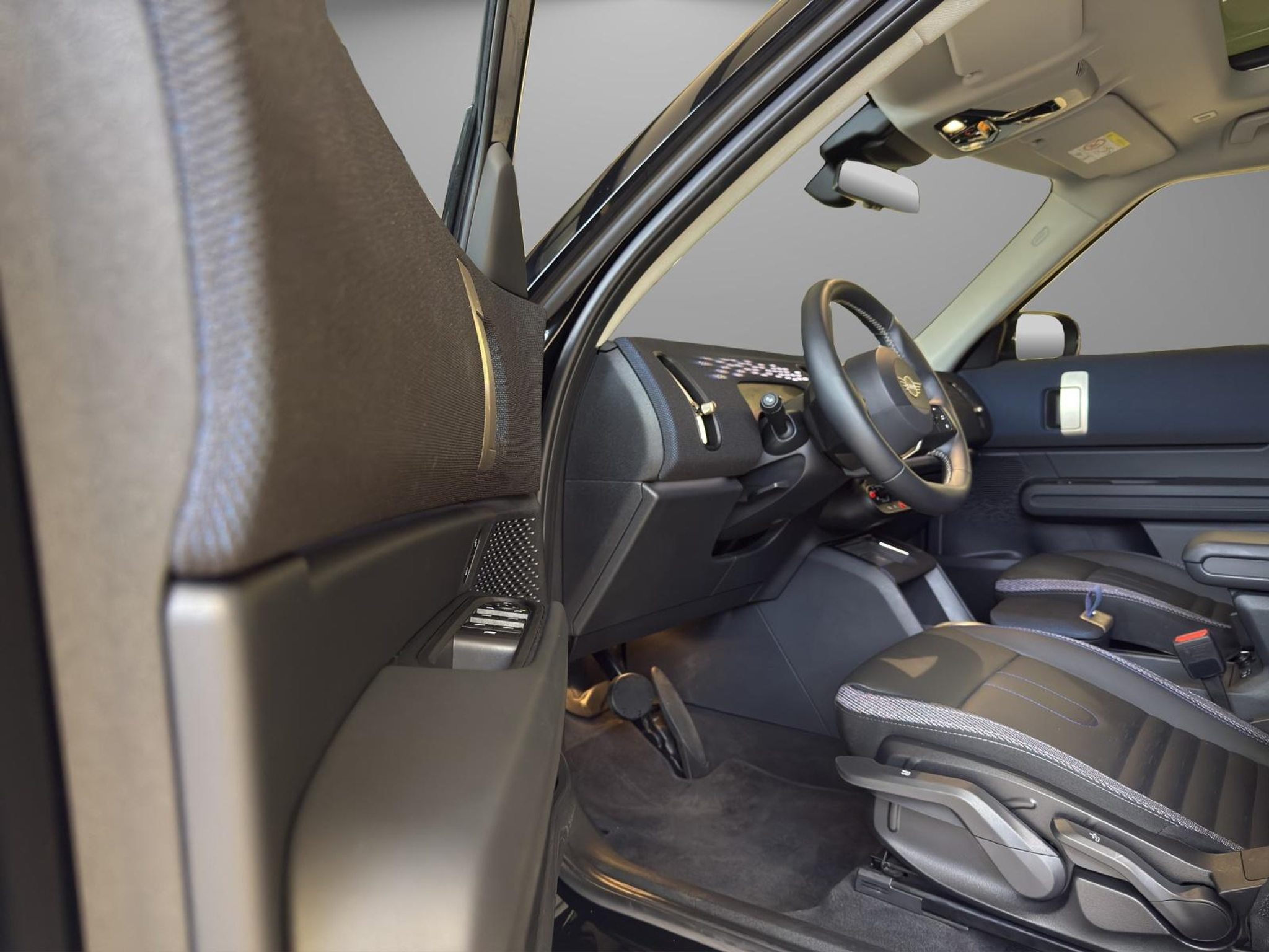 listing desktop thumbnail image 13