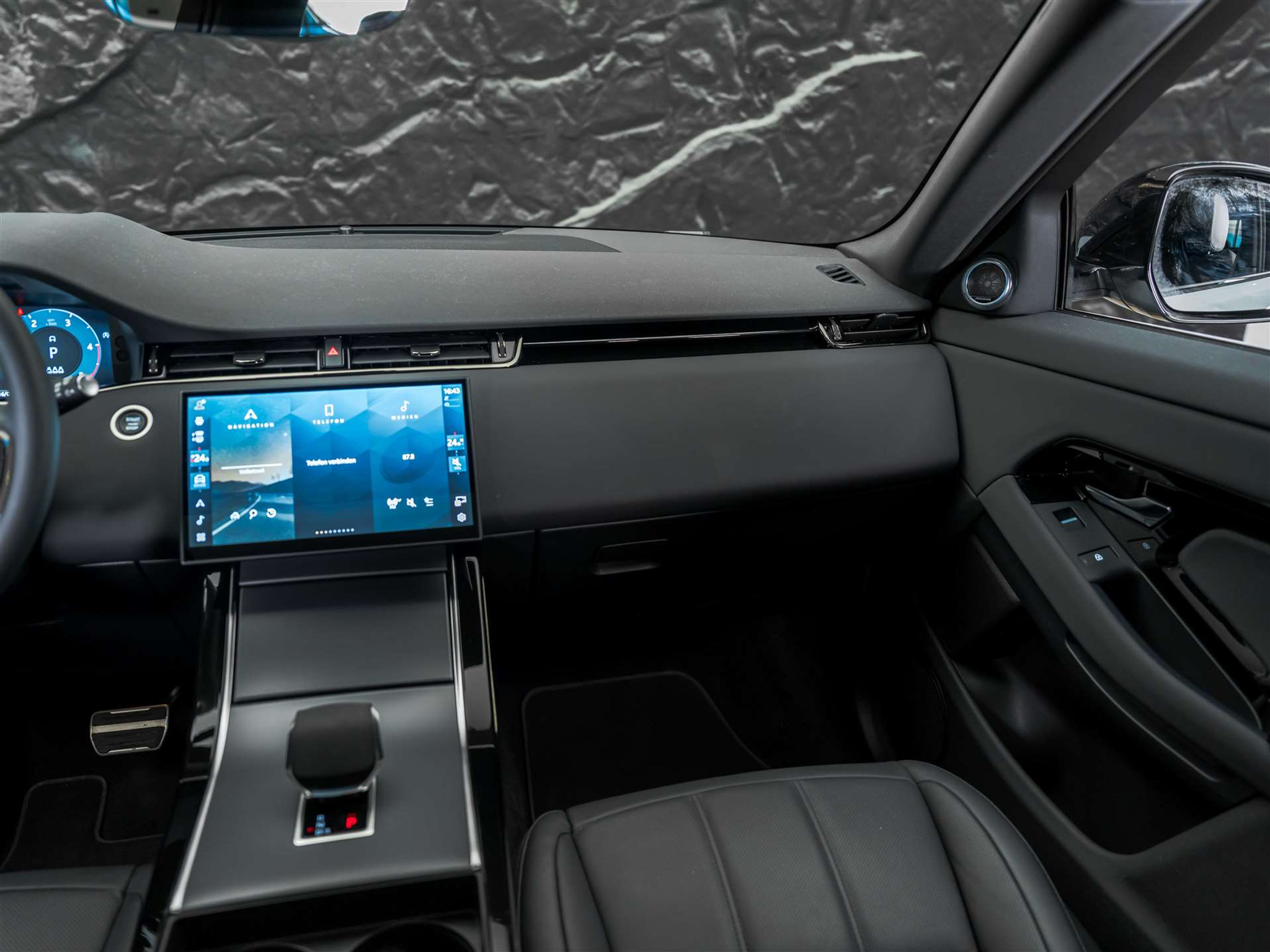 listing desktop thumbnail image 29