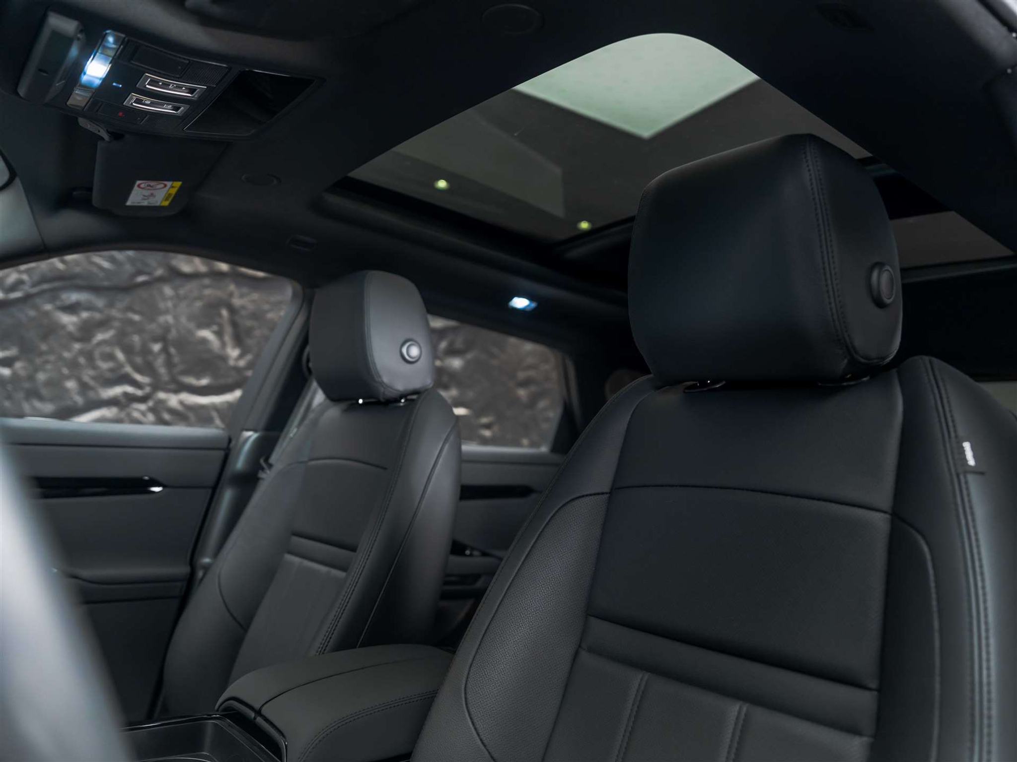 listing desktop thumbnail image 10